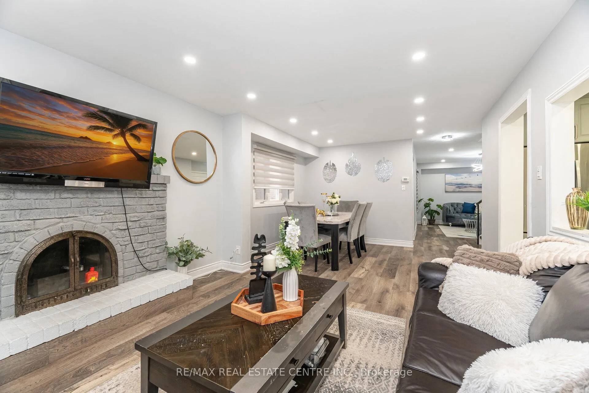 Photo 20 of 44 Abelard Avenue, Brampton, Fletcher's West — HOMEH