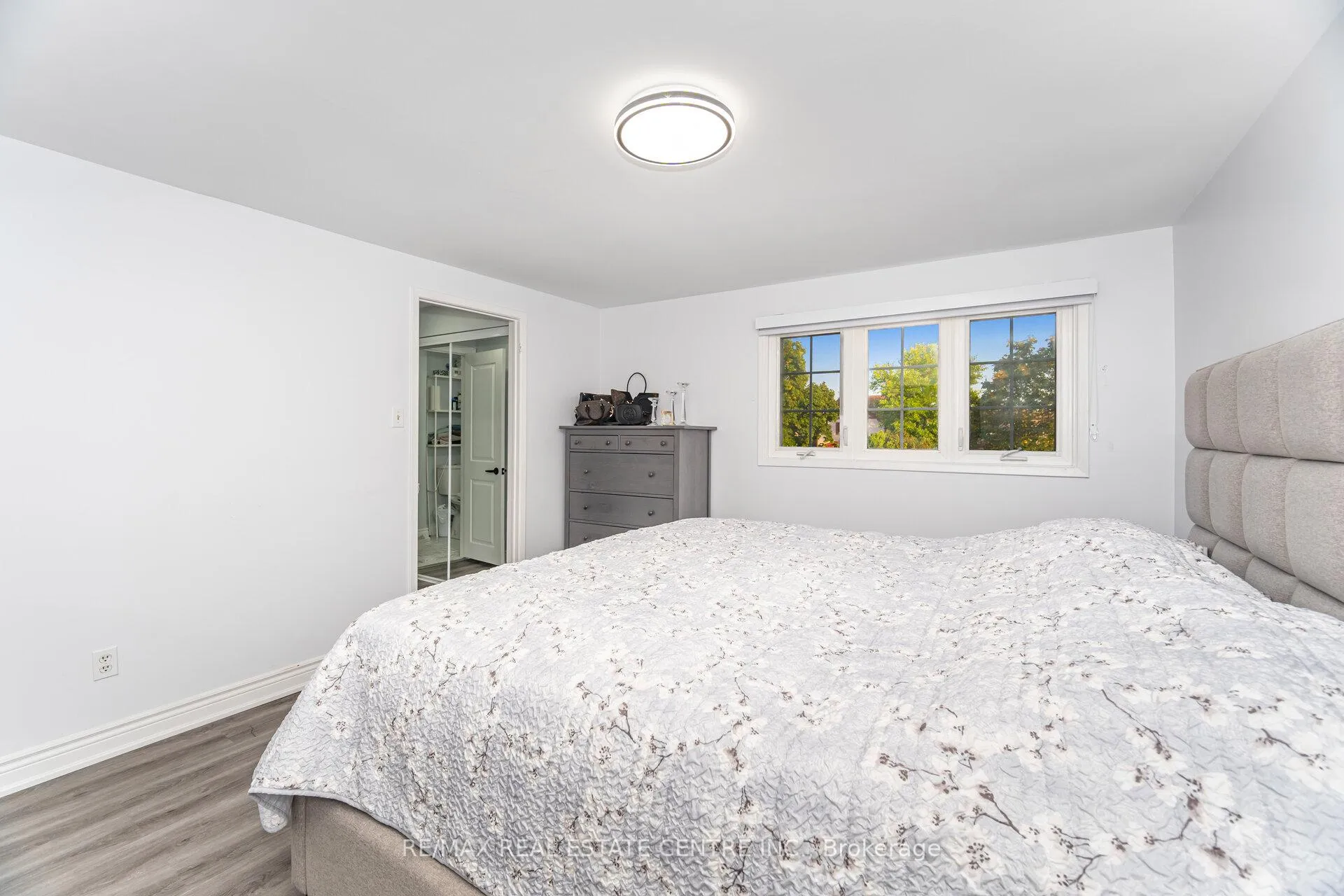 Photo 31 of 44 Abelard Avenue, Brampton, Fletcher's West — HOMEH