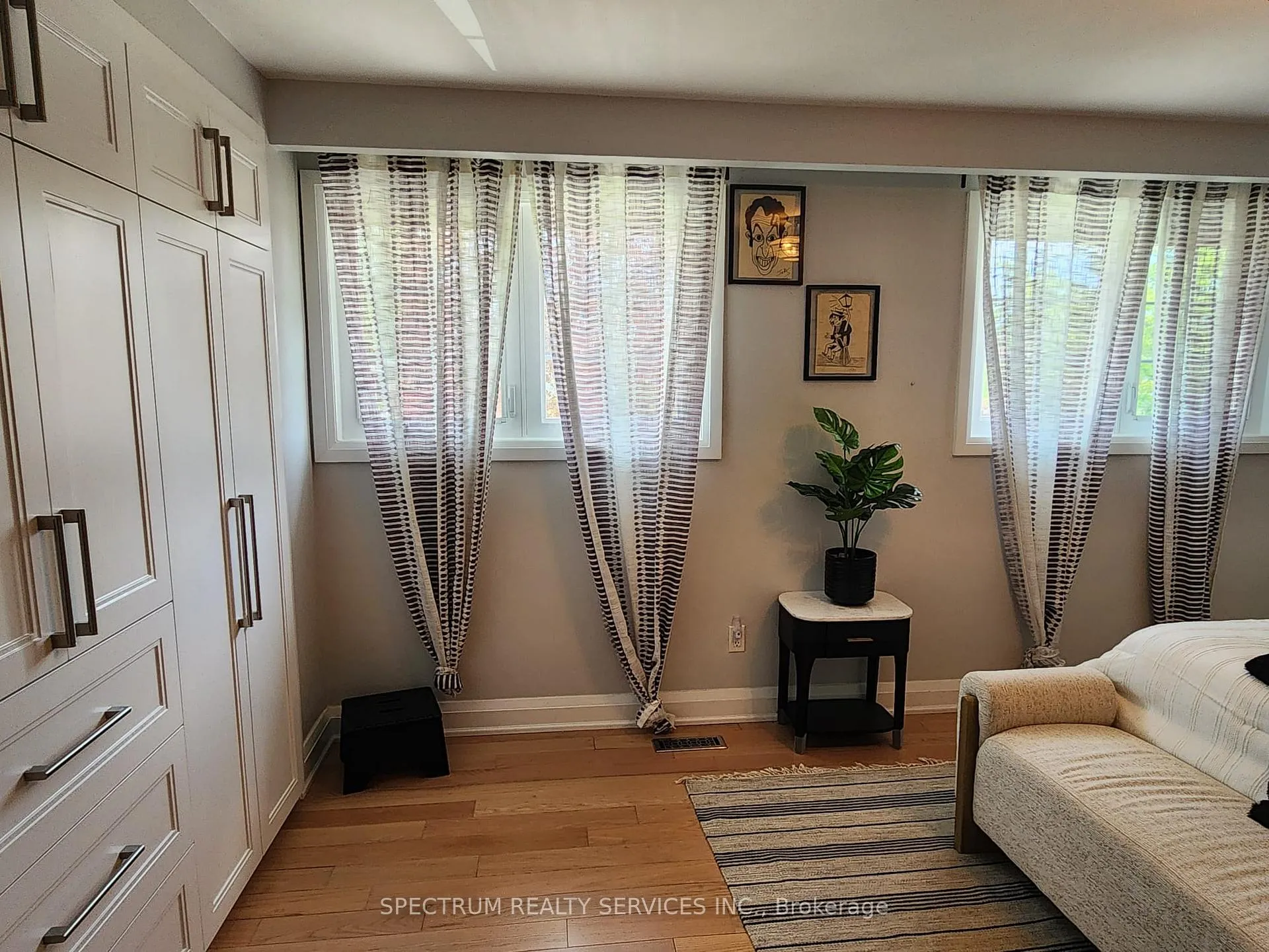 Photo 12 of 8 Munford Crescent, Toronto, O'Connor-Parkview — HOMEH