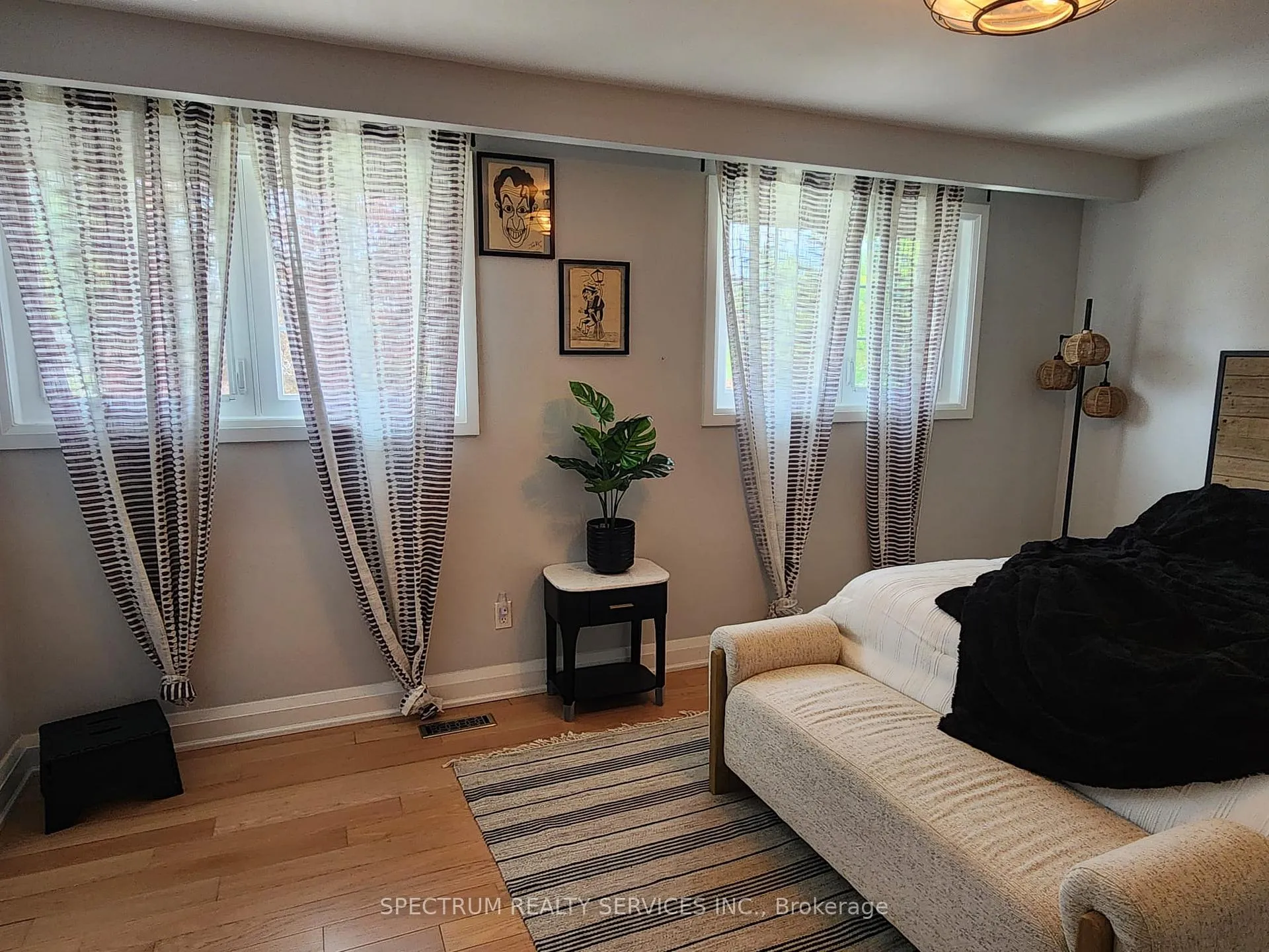 Photo 13 of 8 Munford Crescent, Toronto, O'Connor-Parkview — HOMEH