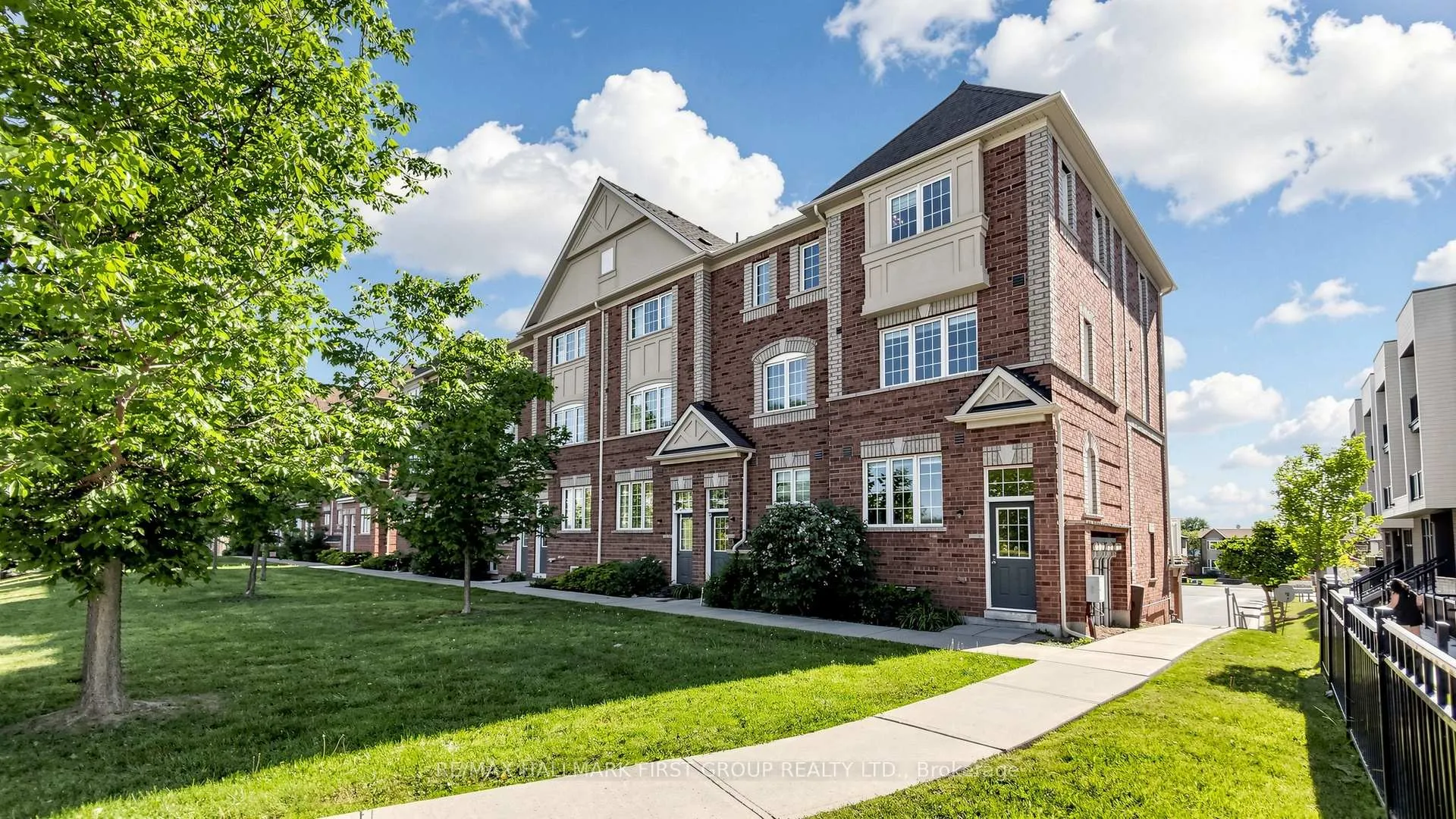 Photo 1 of 1 Cooperage Lane, Ajax, Central — HOMEH