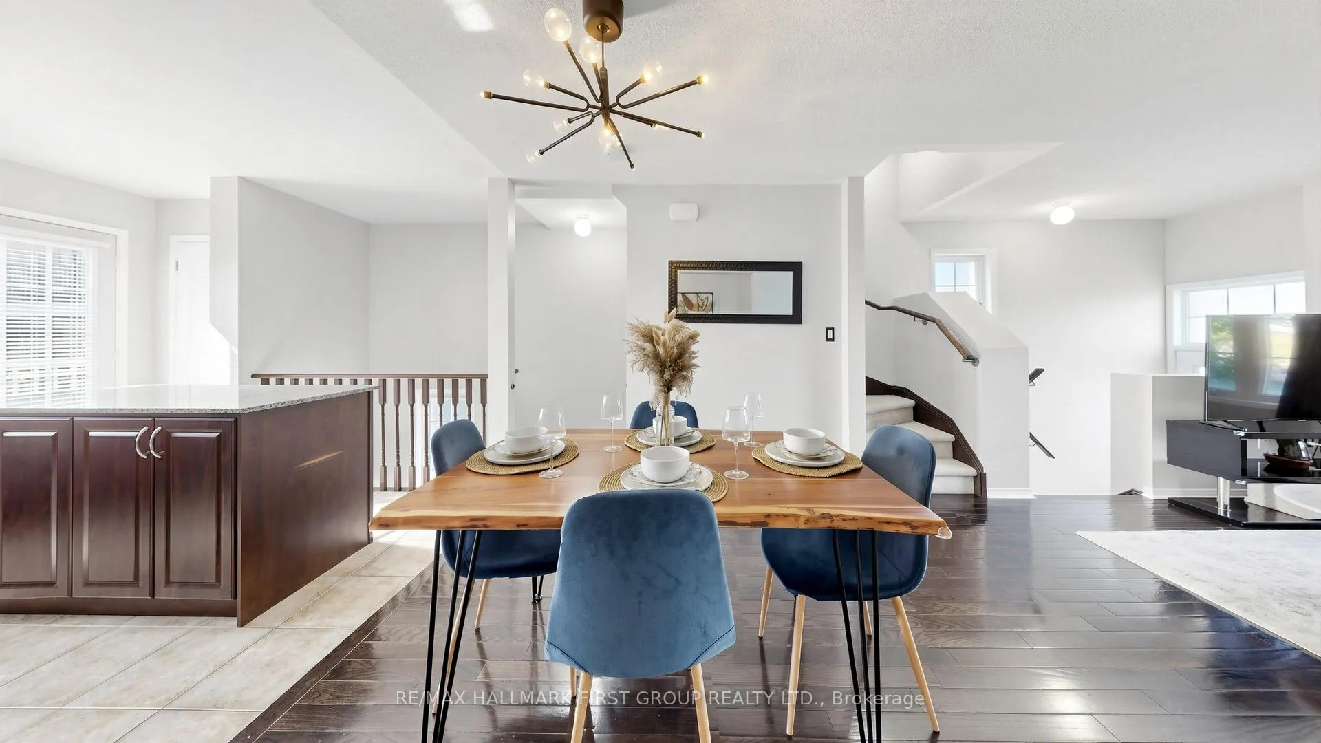 Photo 12 of 1 Cooperage Lane, Ajax, Central — HOMEH