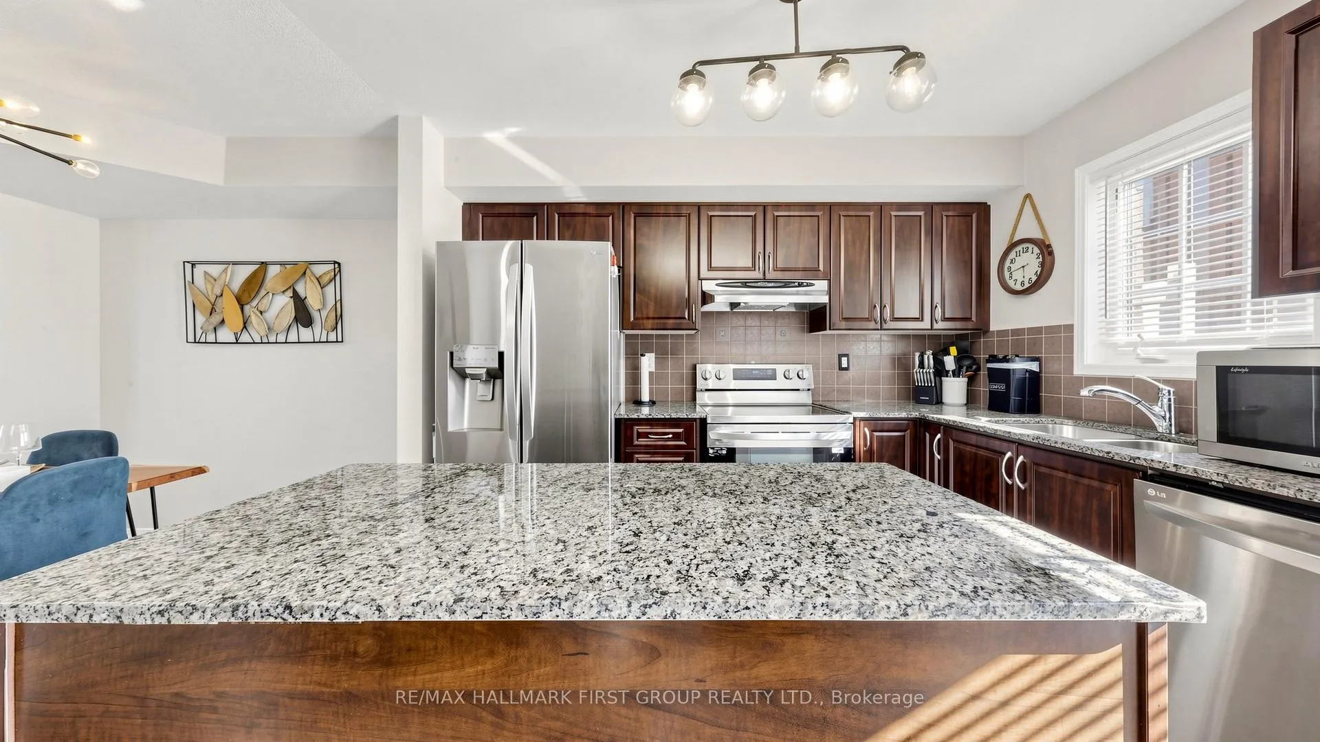 Photo 15 of 1 Cooperage Lane, Ajax, Central — HOMEH