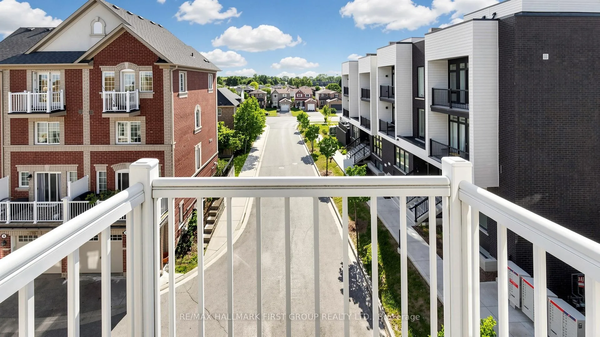 Photo 36 of 1 Cooperage Lane, Ajax, Central — HOMEH