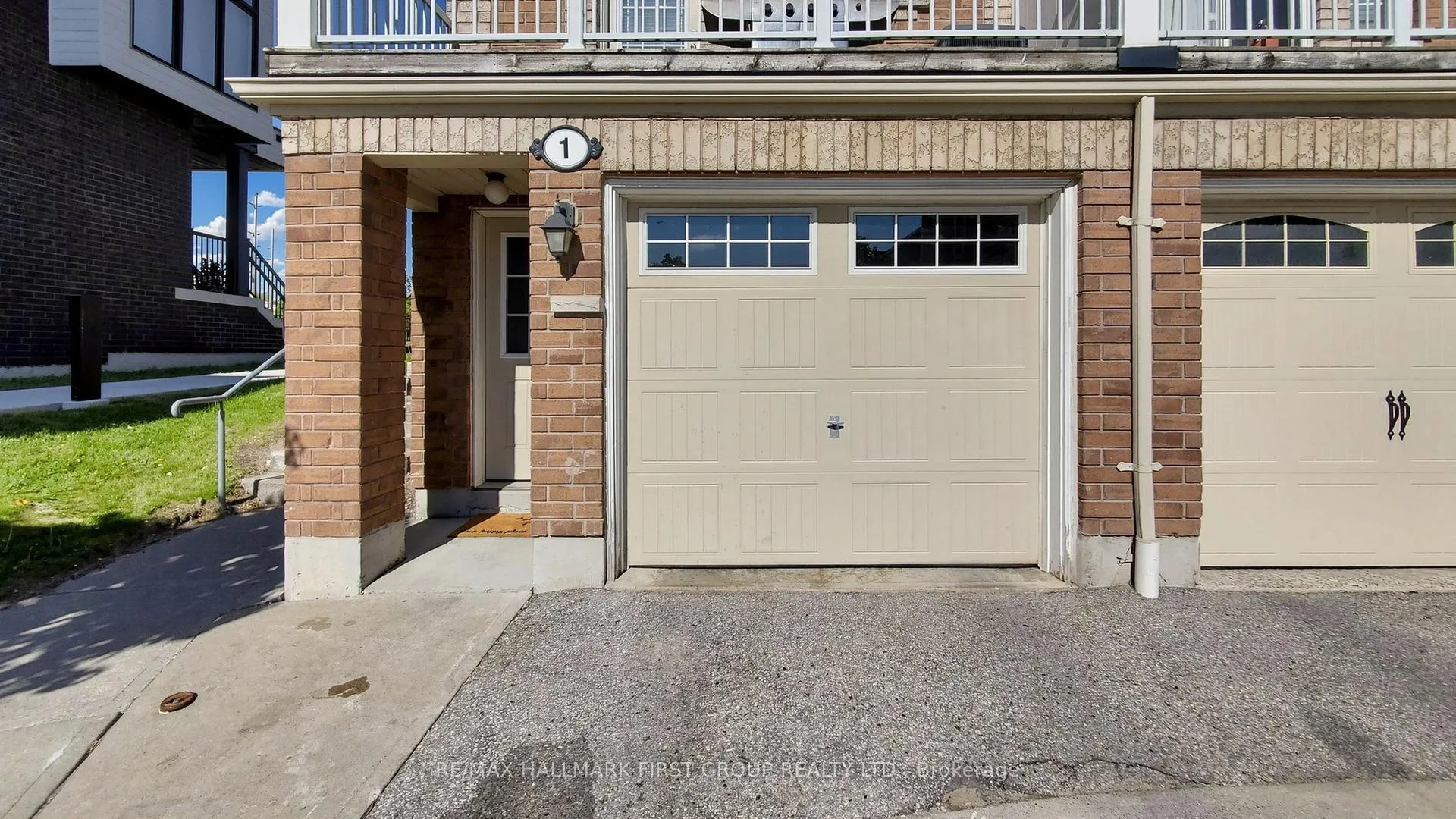 Photo 40 of 1 Cooperage Lane, Ajax, Central — HOMEH