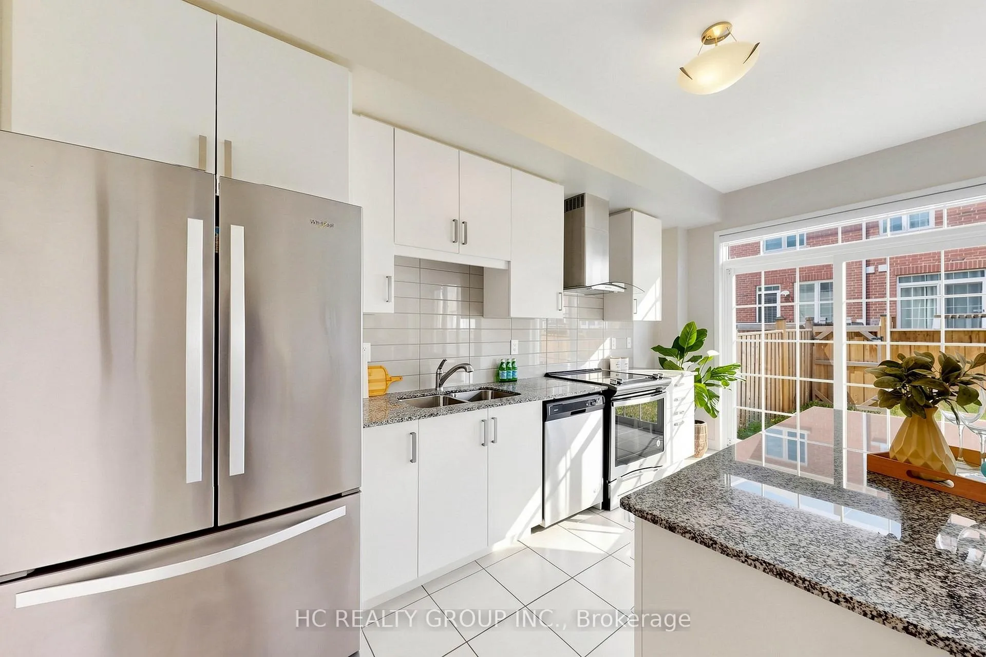 Photo 12 of 4 Sand Hill Mews, Vaughan, Patterson — HOMEH