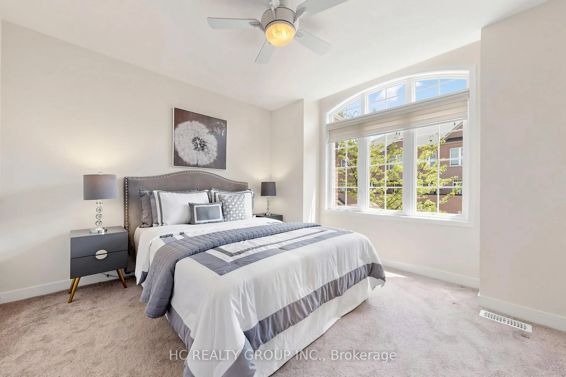 Photo 23 of 4 Sand Hill Mews, Vaughan, Patterson — HOMEH