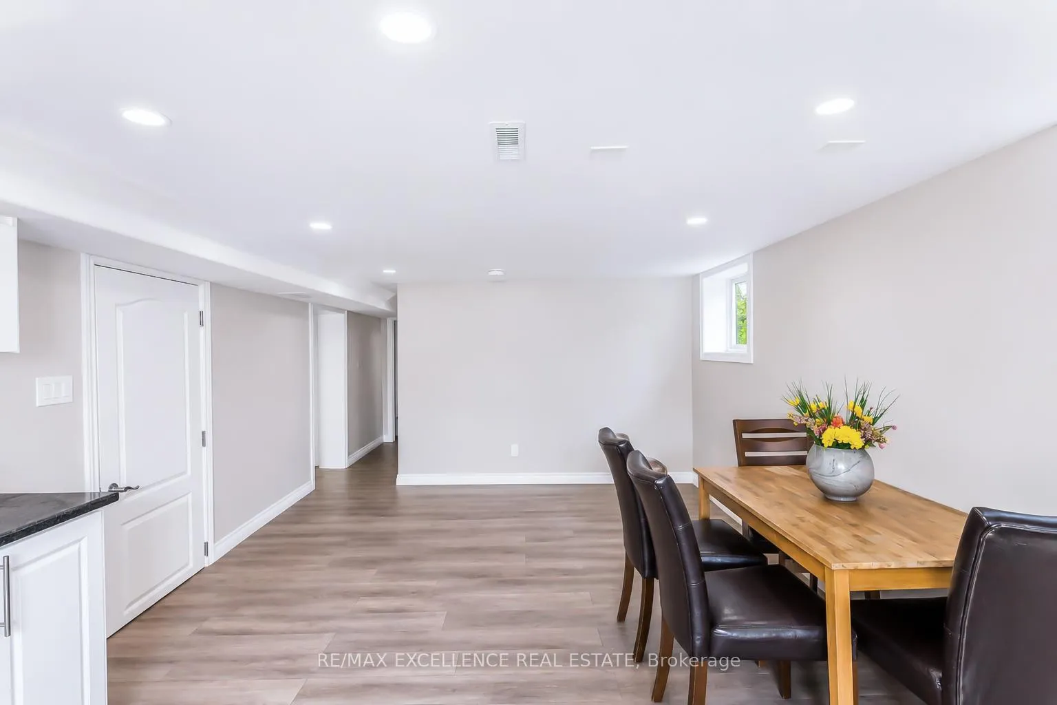 Photo 19 of 35 Siebert Avenue, Kitchener, Vanier - Kitchener — HOMEH