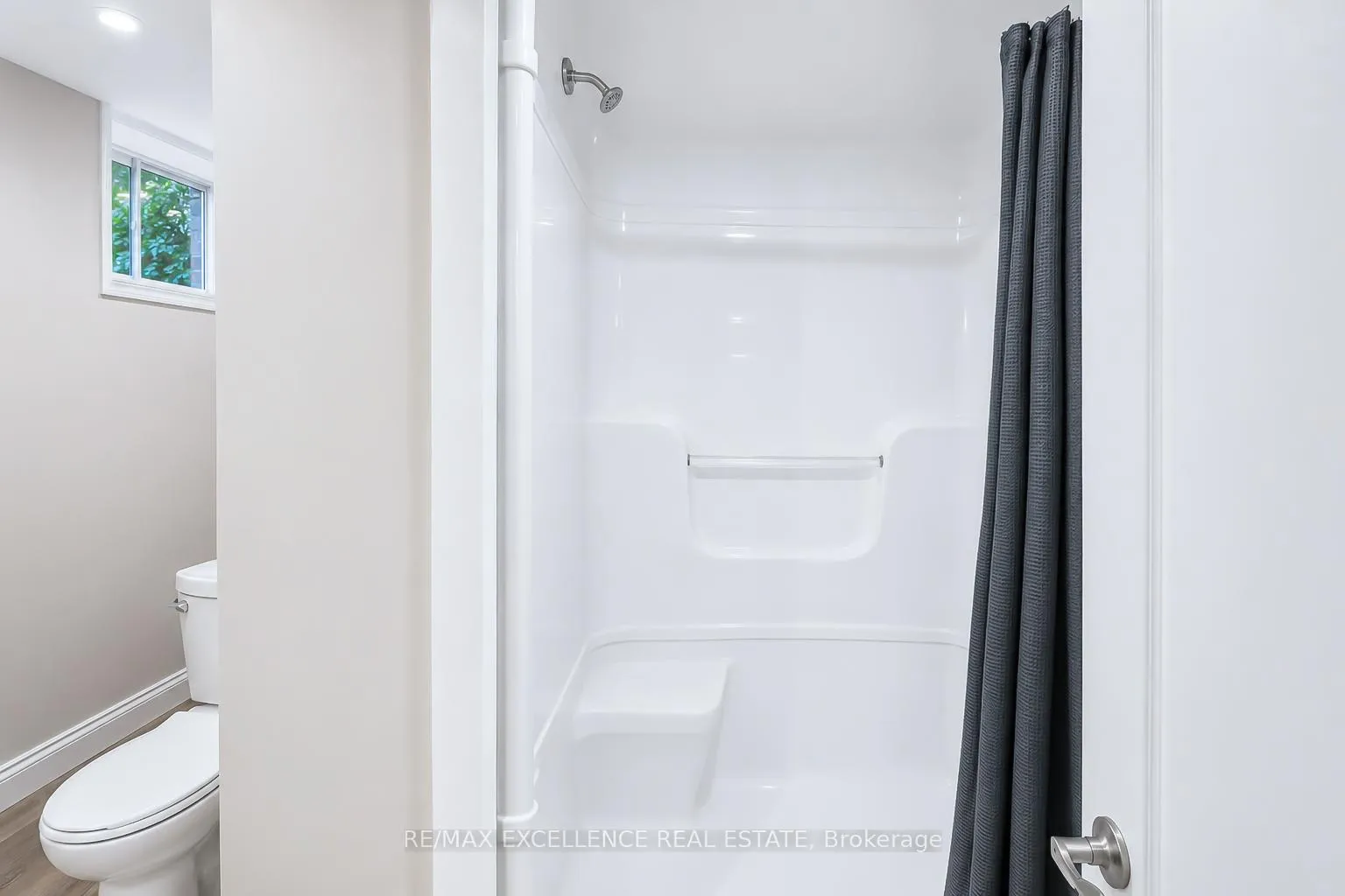 Photo 21 of 35 Siebert Avenue, Kitchener, Vanier - Kitchener — HOMEH