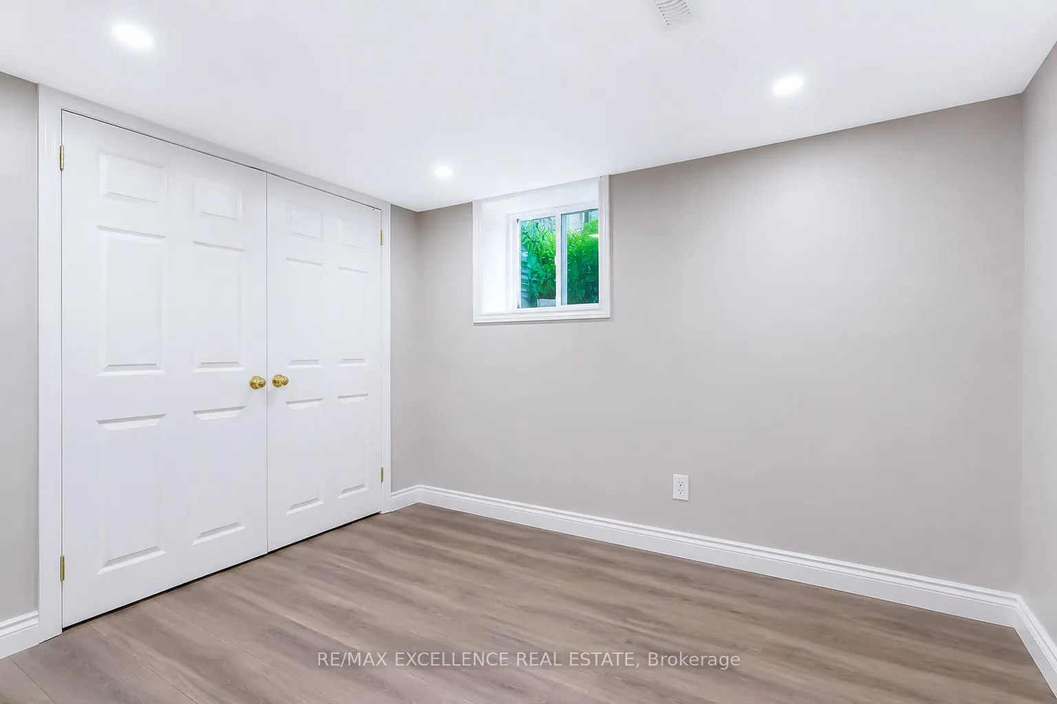 Photo 24 of 35 Siebert Avenue, Kitchener, Vanier - Kitchener — HOMEH