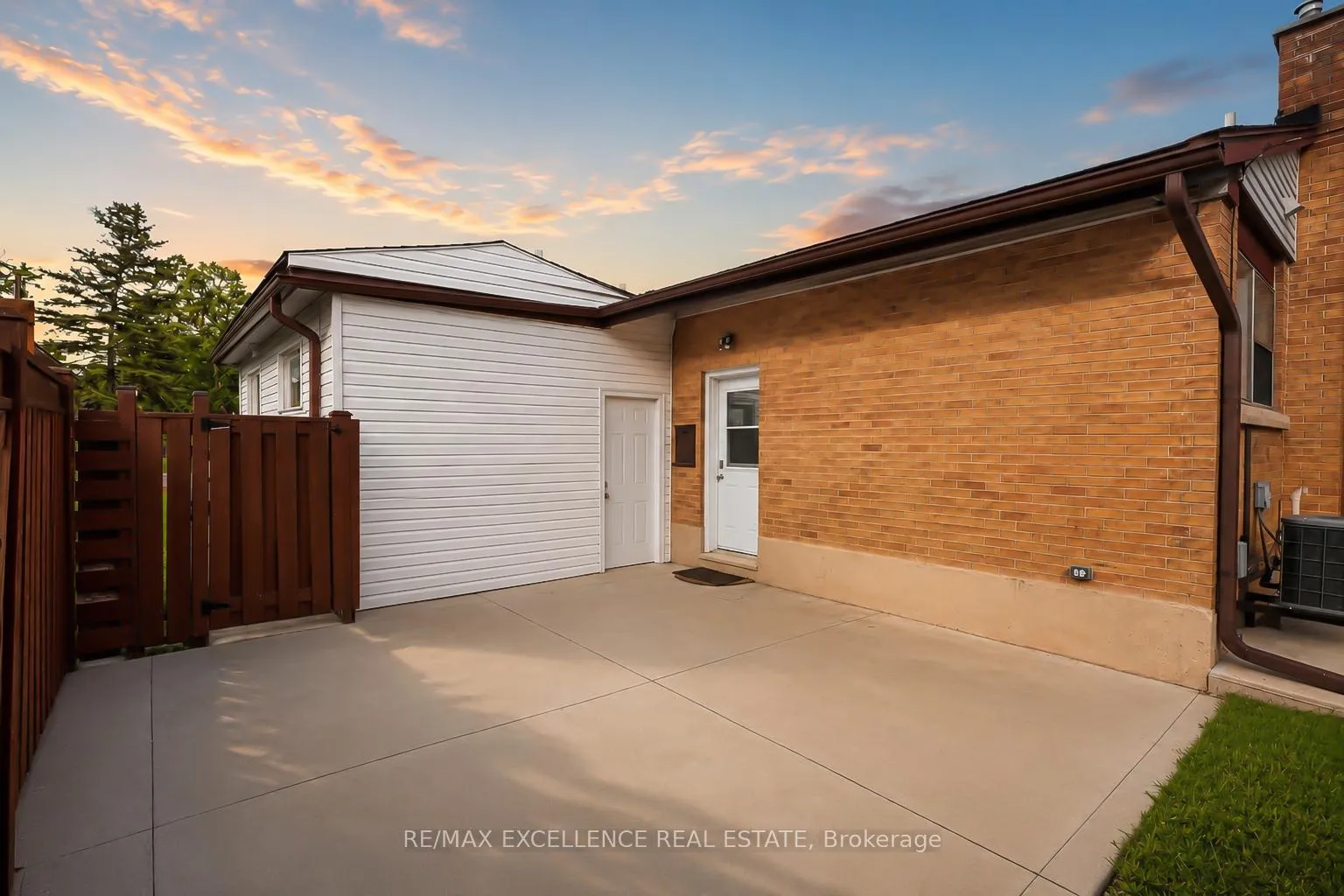 Photo 27 of 35 Siebert Avenue, Kitchener, Vanier - Kitchener — HOMEH