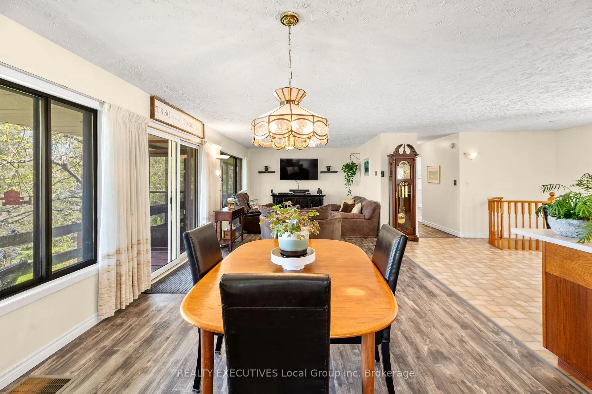 Photo 6 of 1464 Peninsula Road, North Bay, Birchaven — HOMEH