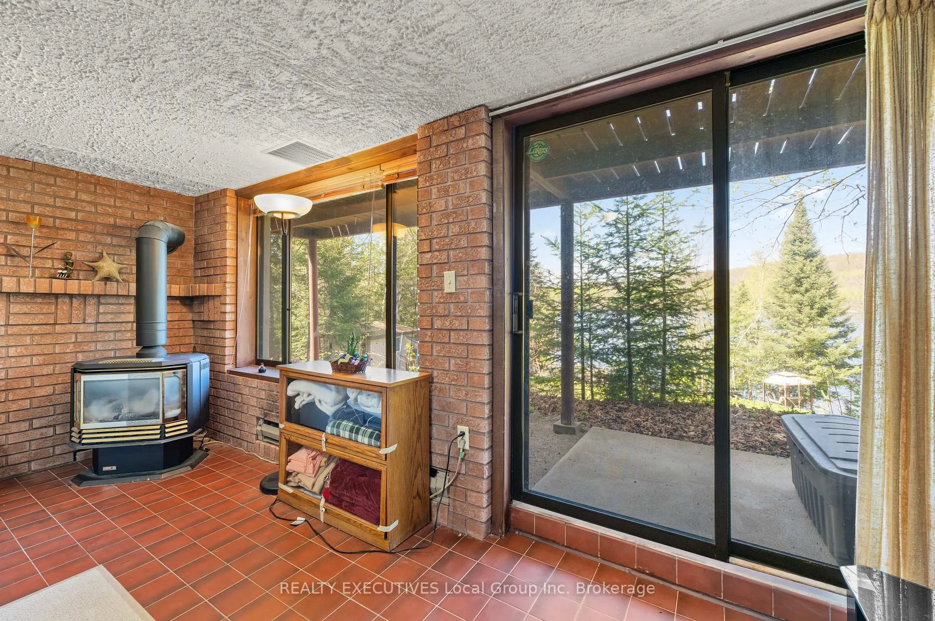 Photo 26 of 1464 Peninsula Road, North Bay, Birchaven — HOMEH