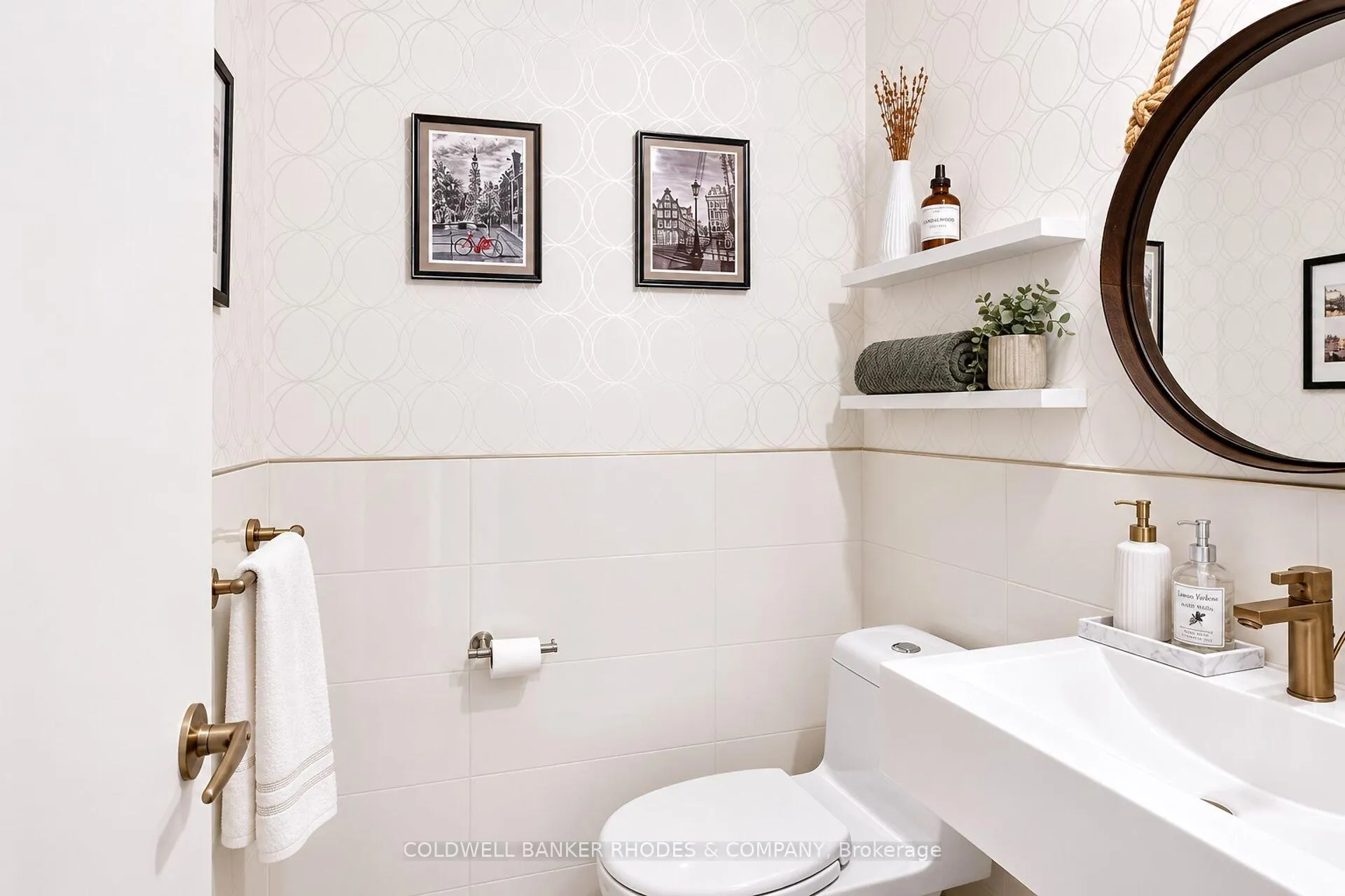 Photo 5 of 3757 Mountain Meadows Crescent, Ottawa, Riverside South/Gloucester Glen — HOMEH