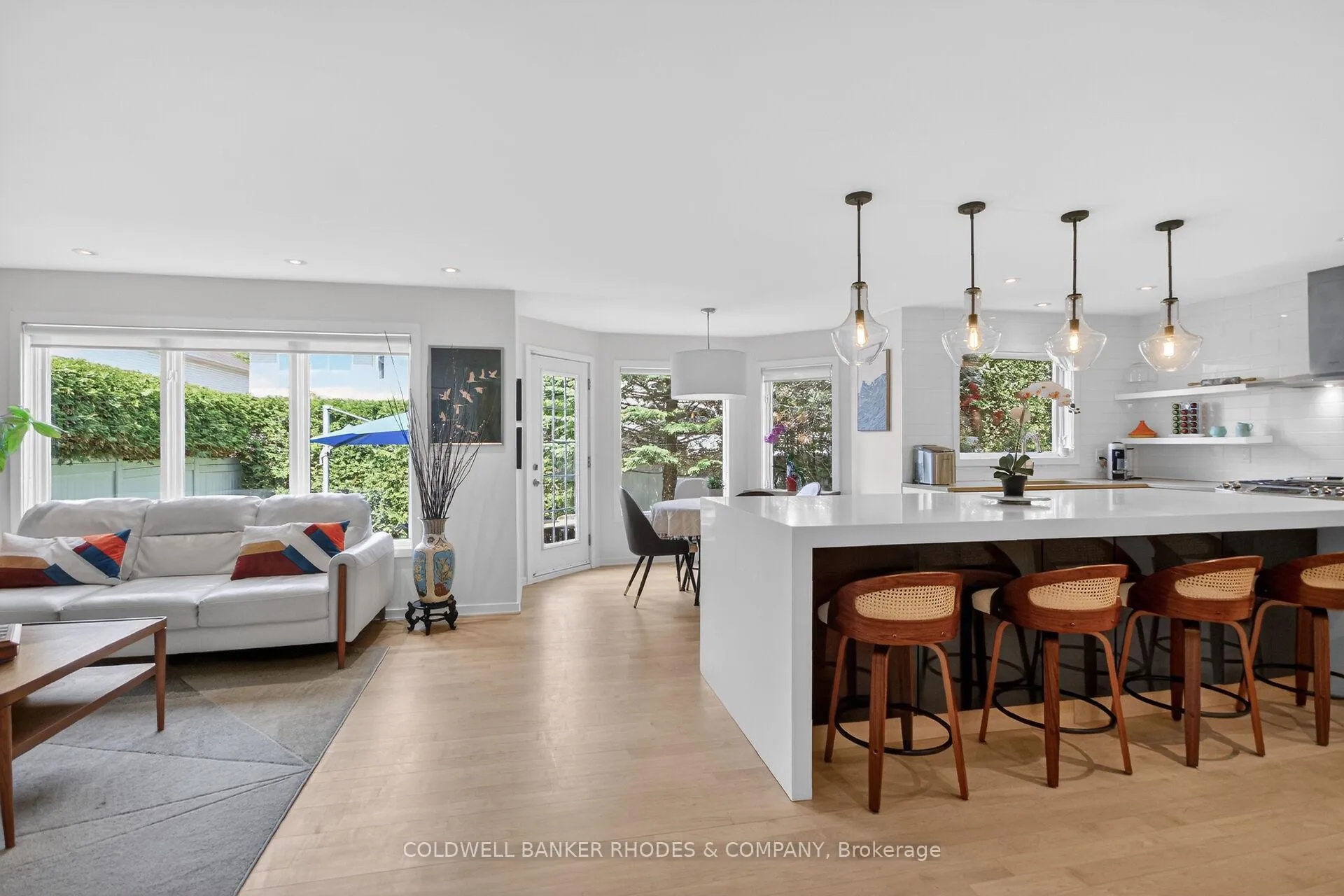 Photo 11 of 3757 Mountain Meadows Crescent, Ottawa, Riverside South/Gloucester Glen — HOMEH