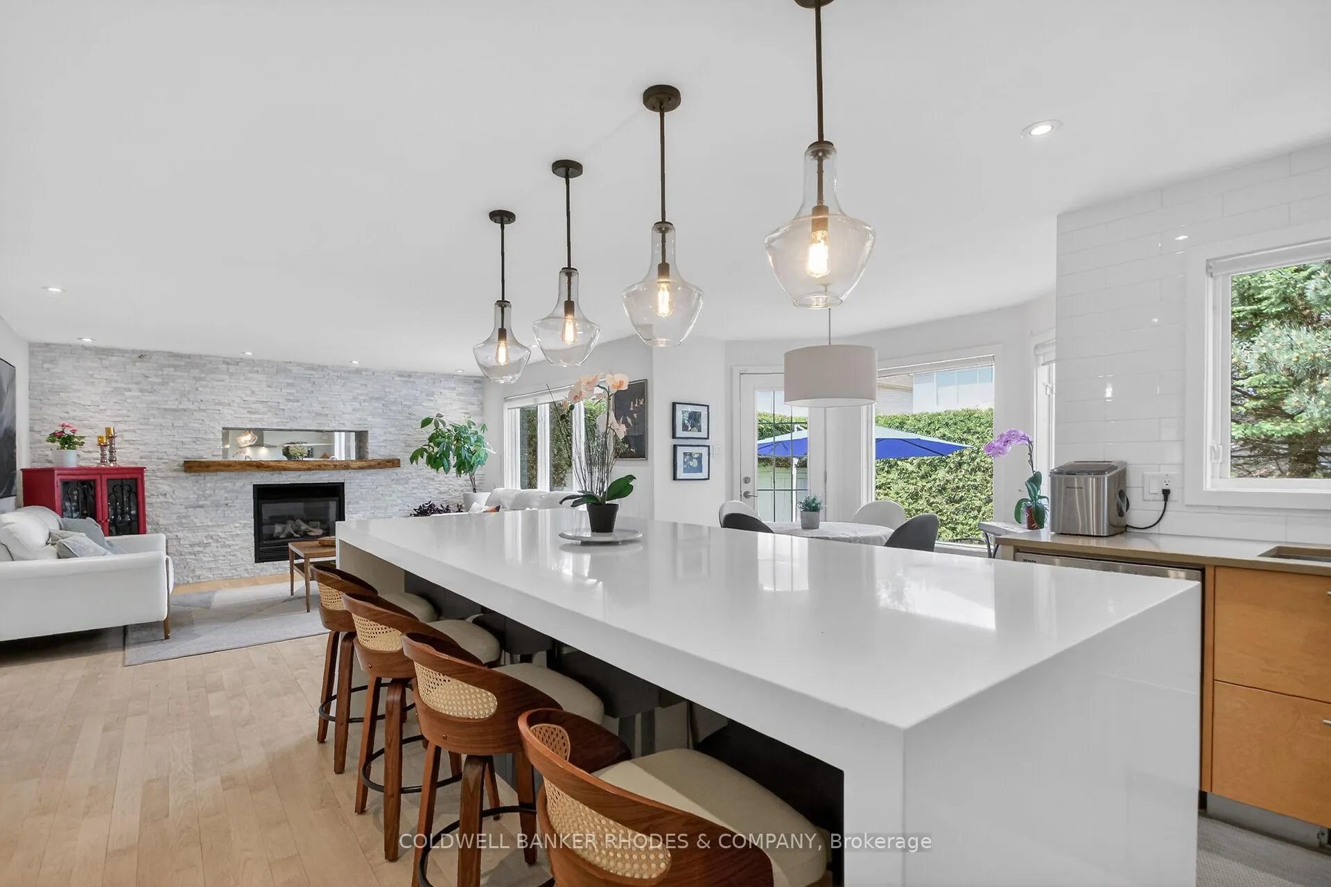 Photo 15 of 3757 Mountain Meadows Crescent, Ottawa, Riverside South/Gloucester Glen — HOMEH