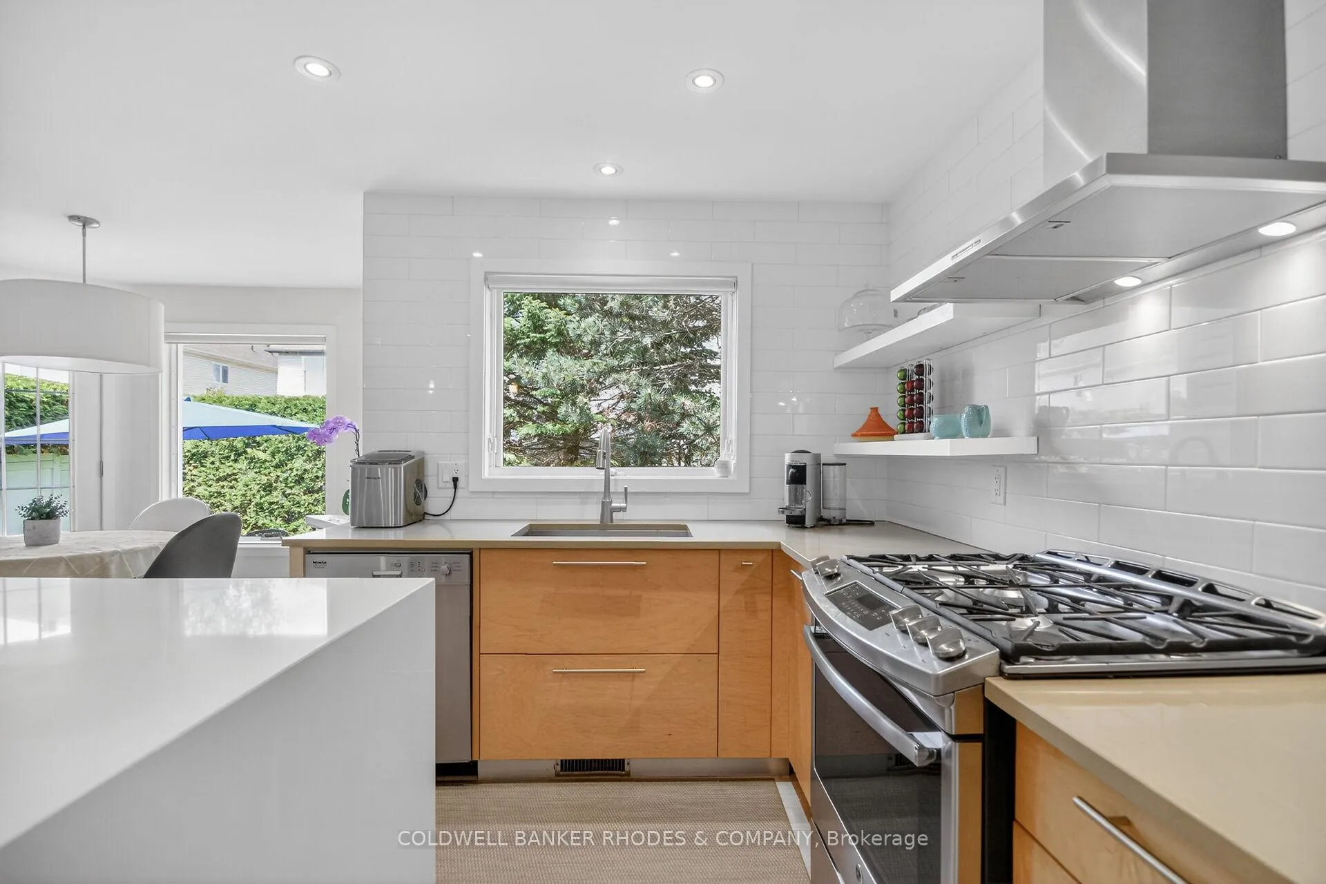 Photo 16 of 3757 Mountain Meadows Crescent, Ottawa, Riverside South/Gloucester Glen — HOMEH