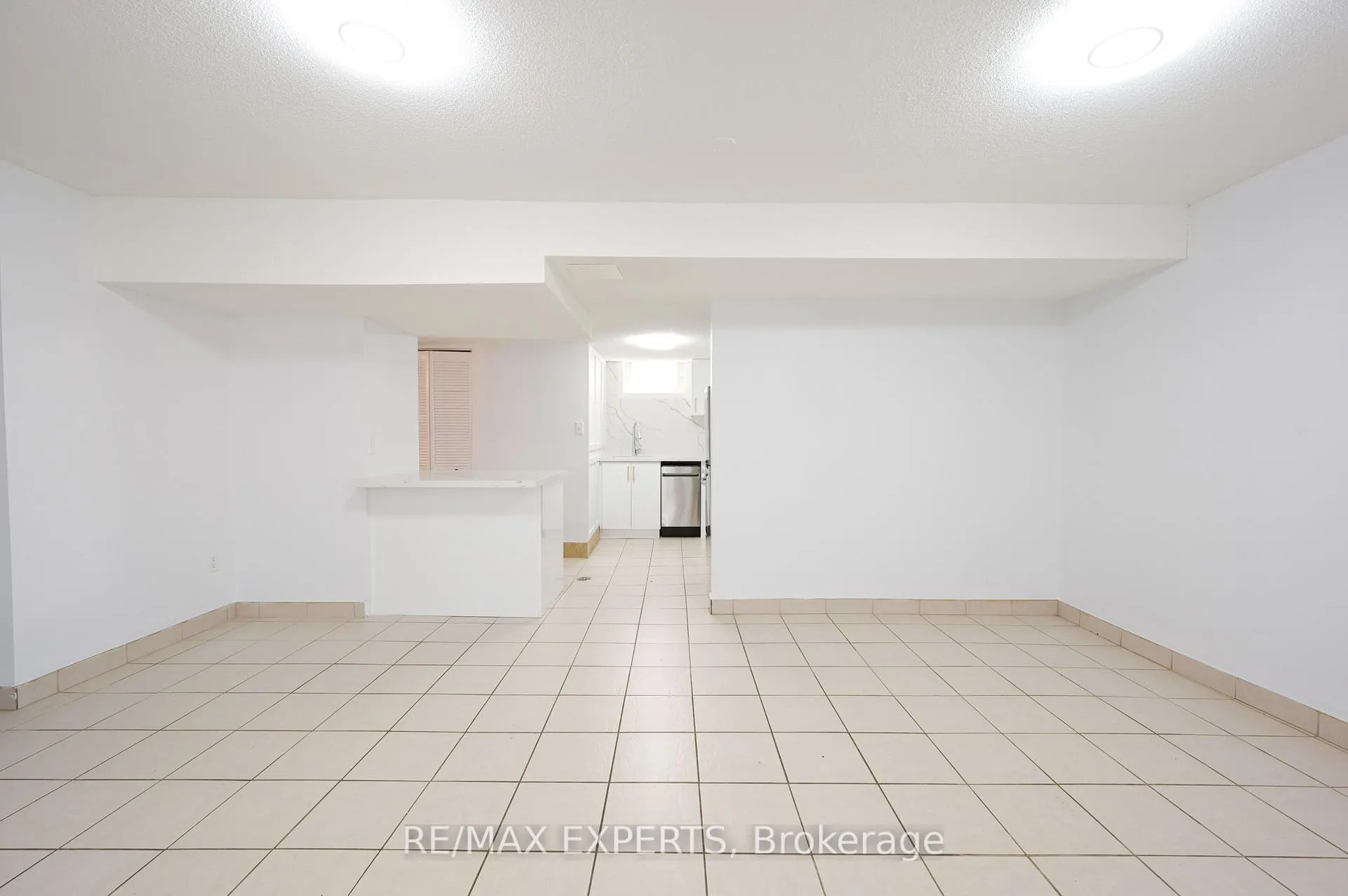 Photo 10 of Unit Bsmt, 59 Silver Arrow Crescent, Vaughan, Maple — HOMEH