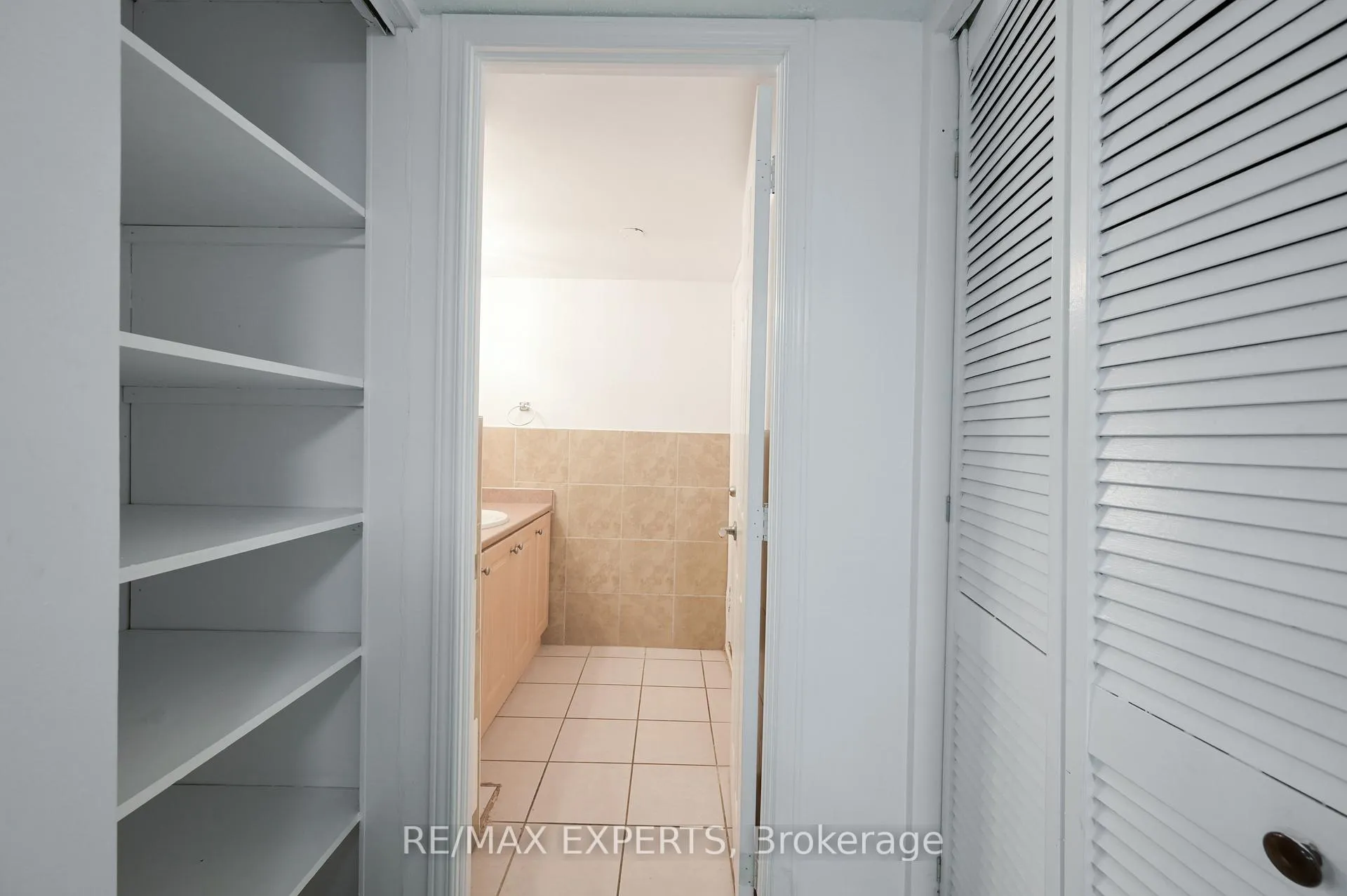 Photo 19 of Unit Bsmt, 59 Silver Arrow Crescent, Vaughan, Maple — HOMEH