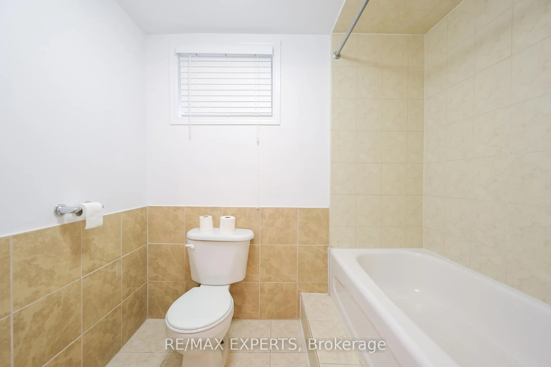 Photo 21 of Unit Bsmt, 59 Silver Arrow Crescent, Vaughan, Maple — HOMEH