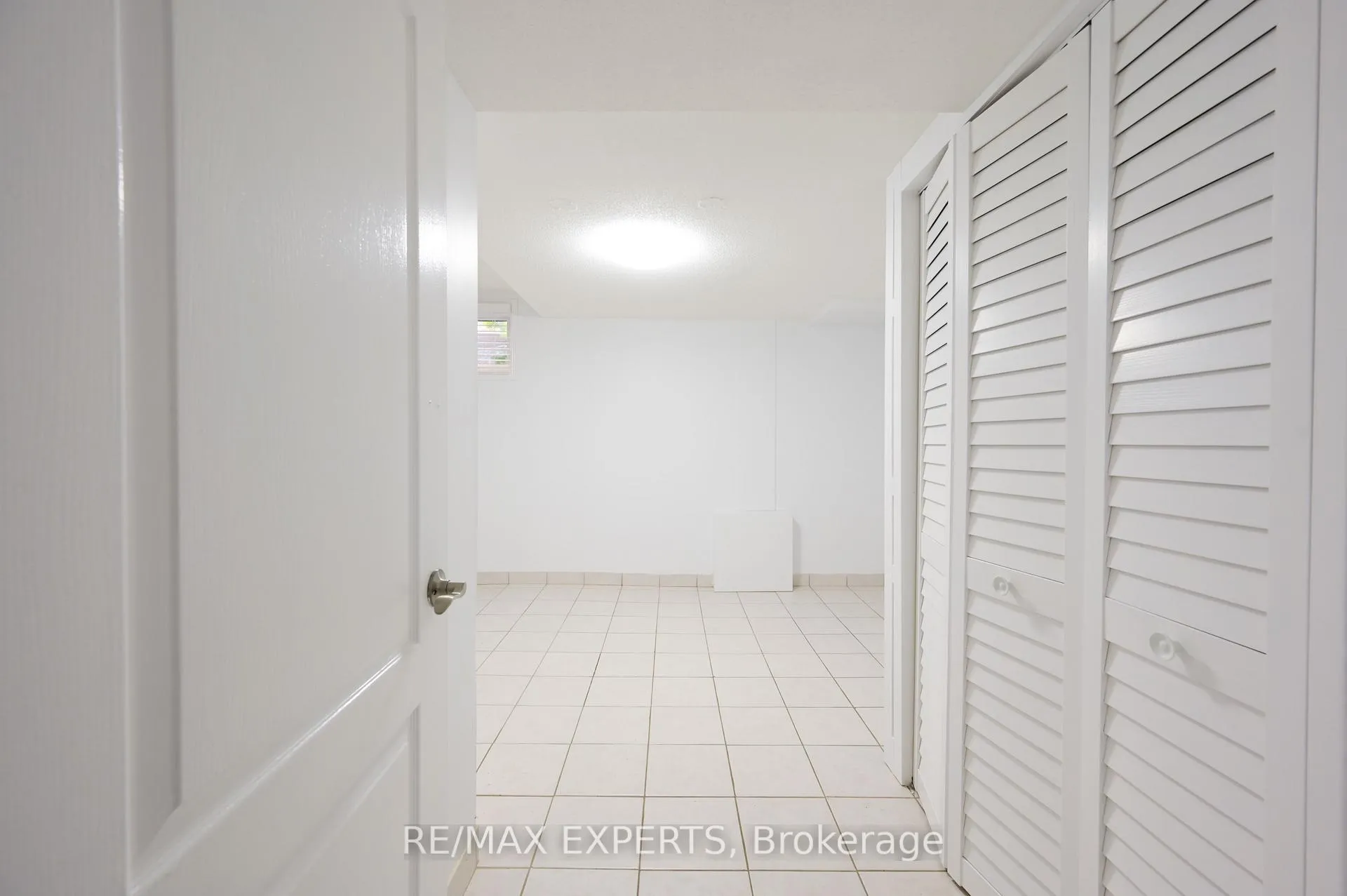 Photo 23 of Unit Bsmt, 59 Silver Arrow Crescent, Vaughan, Maple — HOMEH