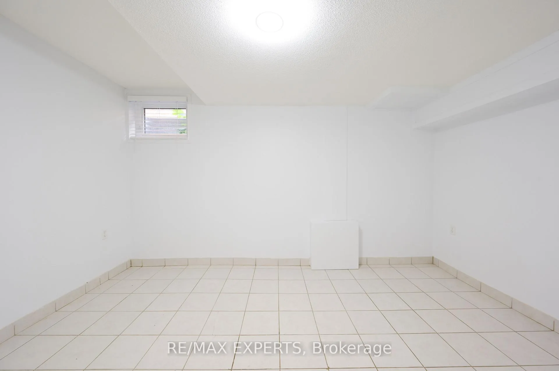 Photo 24 of Unit Bsmt, 59 Silver Arrow Crescent, Vaughan, Maple — HOMEH