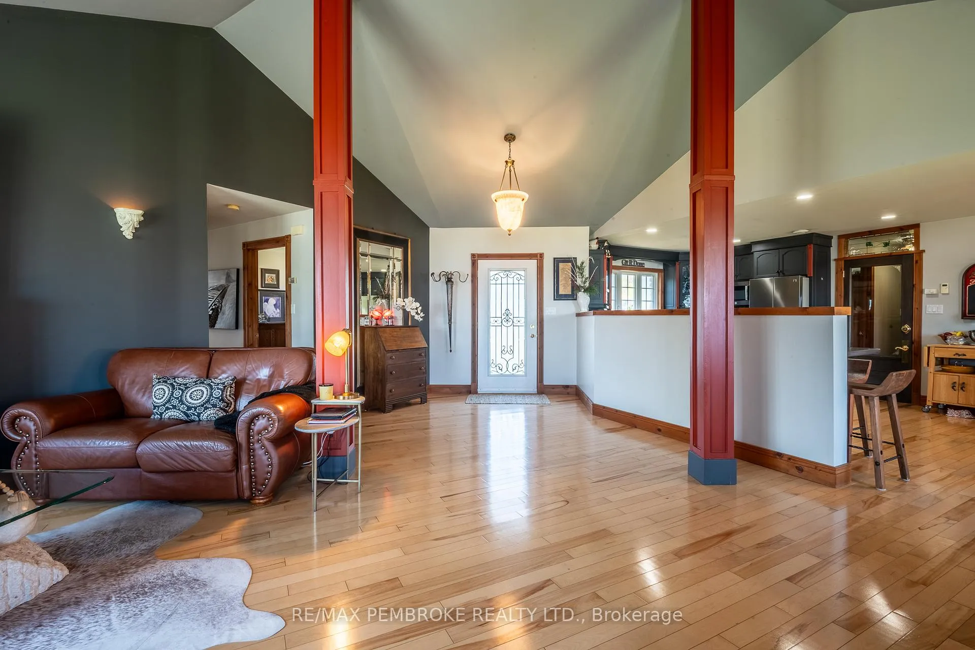 Photo 17 of 11 Fairway Drive, Petawawa — HOMEH