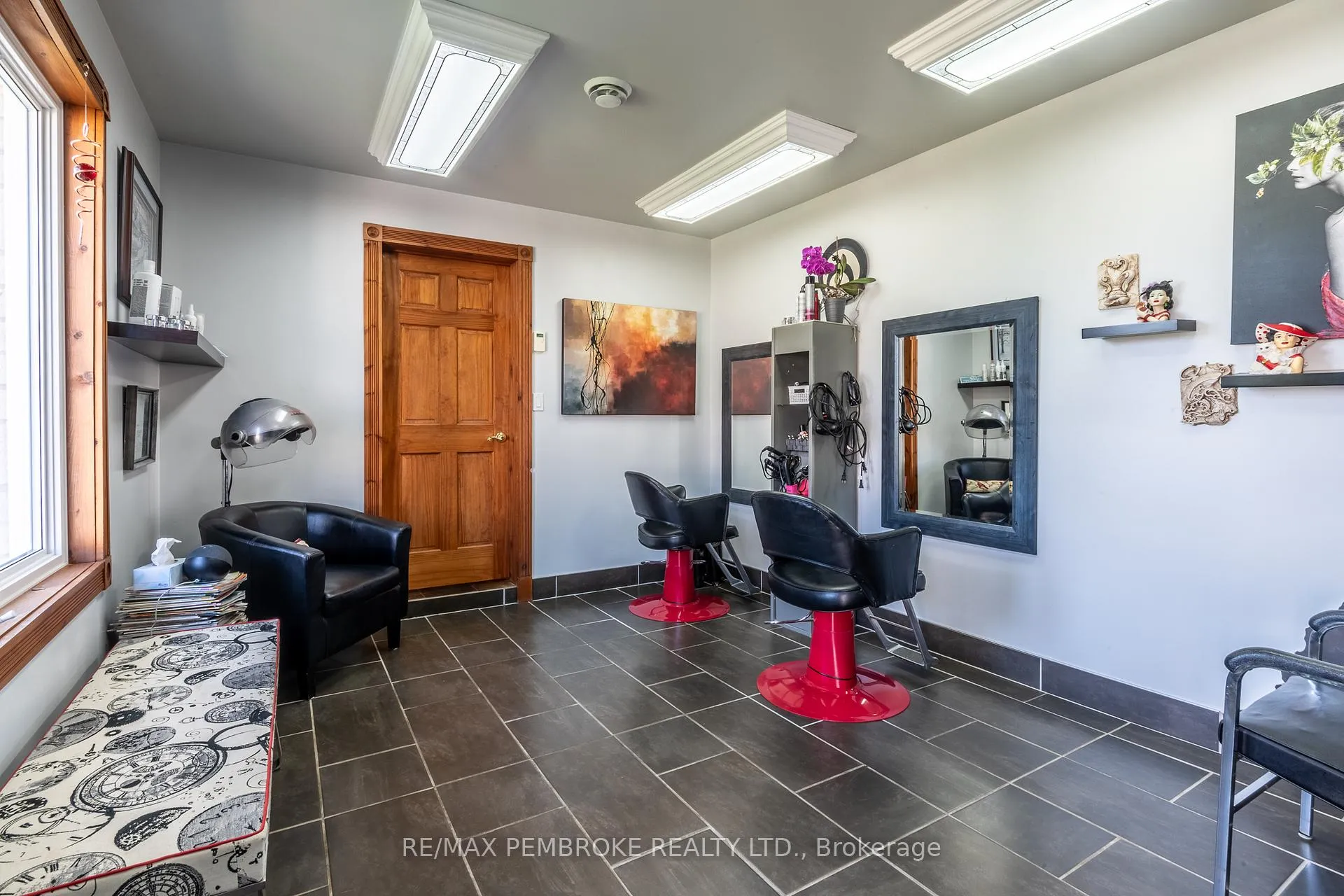 Photo 30 of 11 Fairway Drive, Petawawa — HOMEH