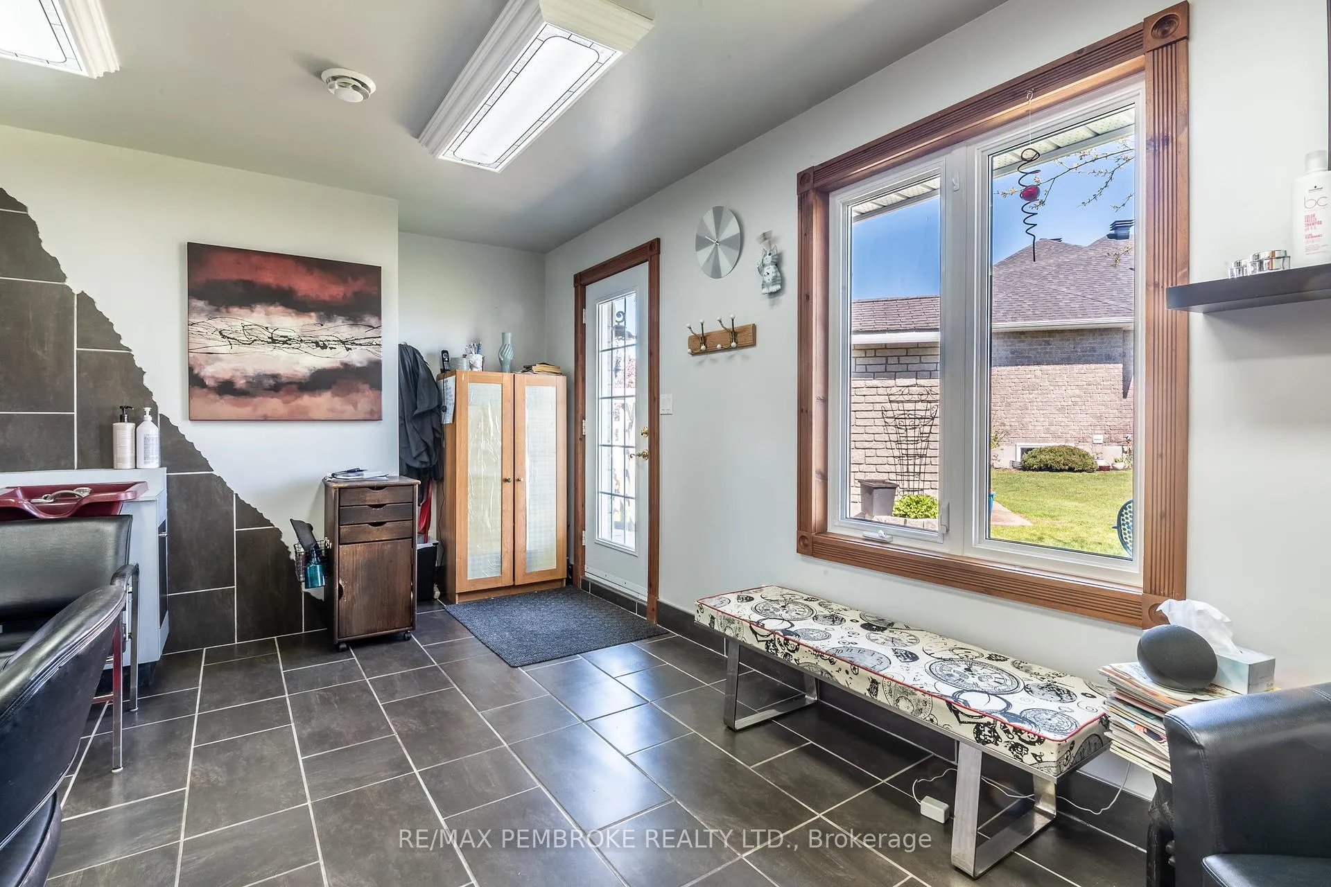 Photo 31 of 11 Fairway Drive, Petawawa — HOMEH