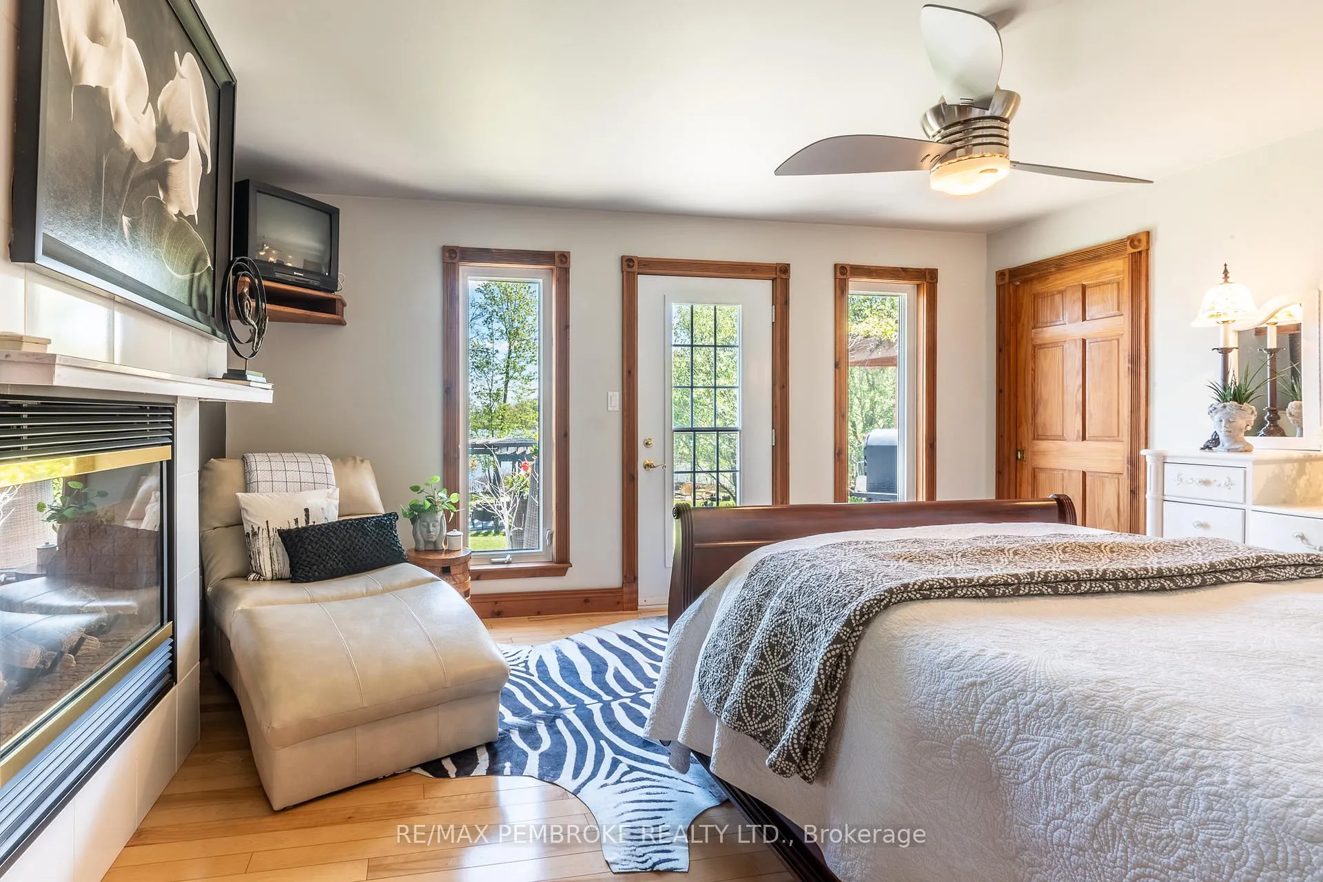 Photo 34 of 11 Fairway Drive, Petawawa — HOMEH