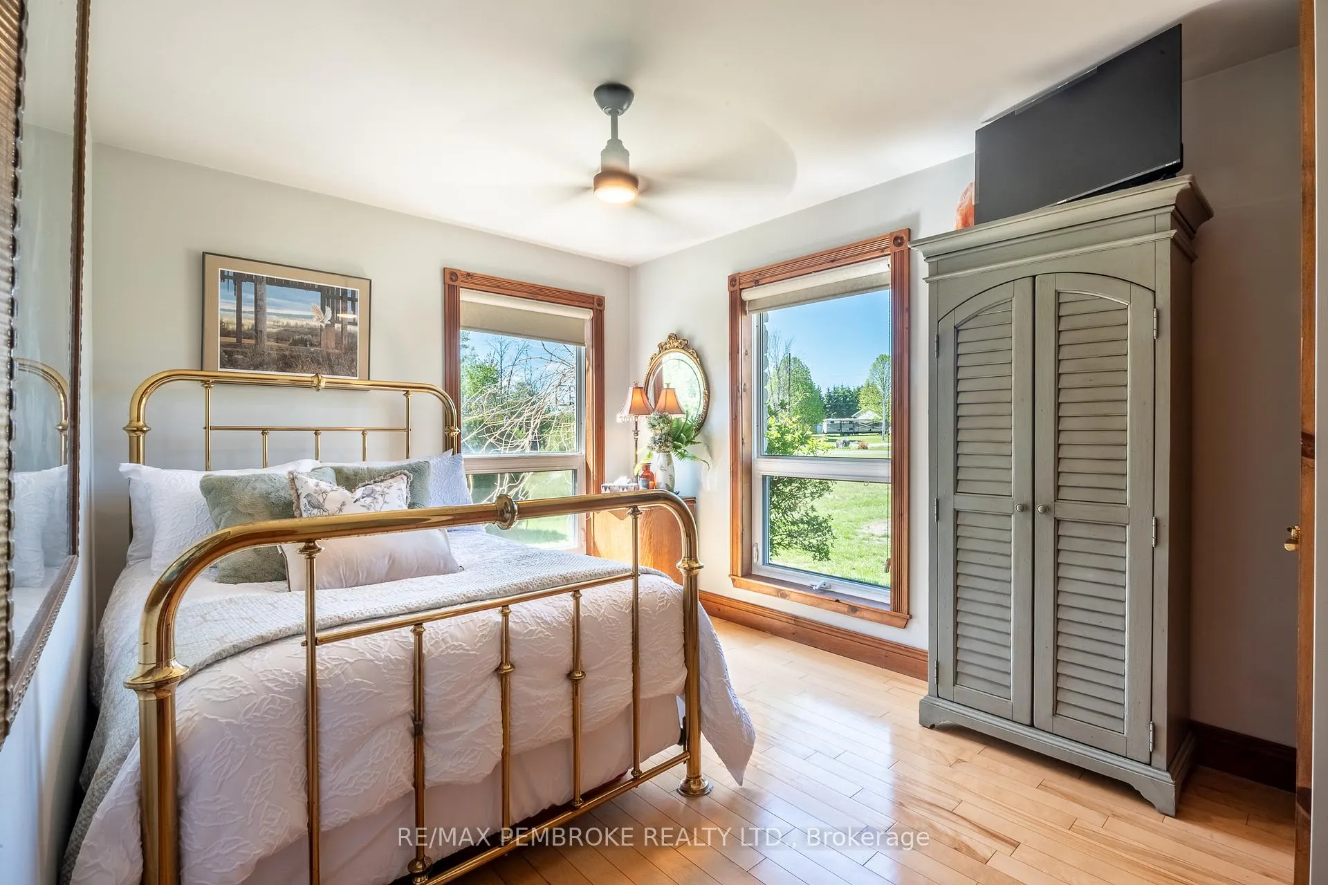Photo 43 of 11 Fairway Drive, Petawawa — HOMEH