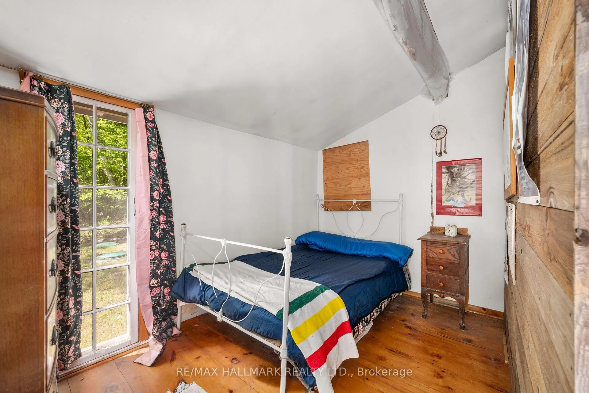 Photo 14 of 1005 Learners Lane, Minden Hills, Lutterworth — HOMEH