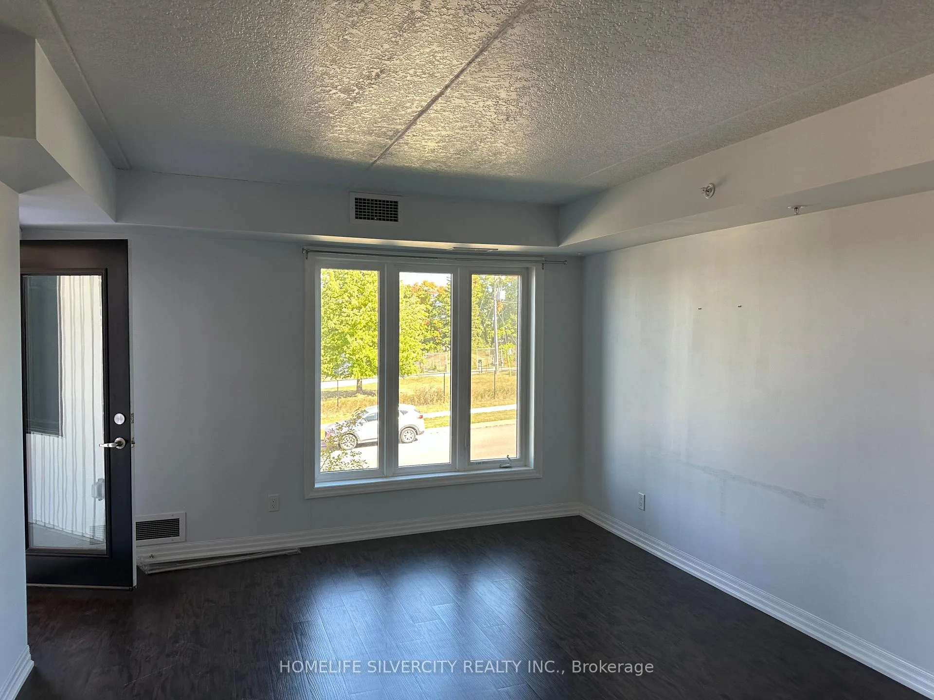Photo 4 of Unit 206, 104 Summit Ridge Drive, Guelph, Grange Road — HOMEH