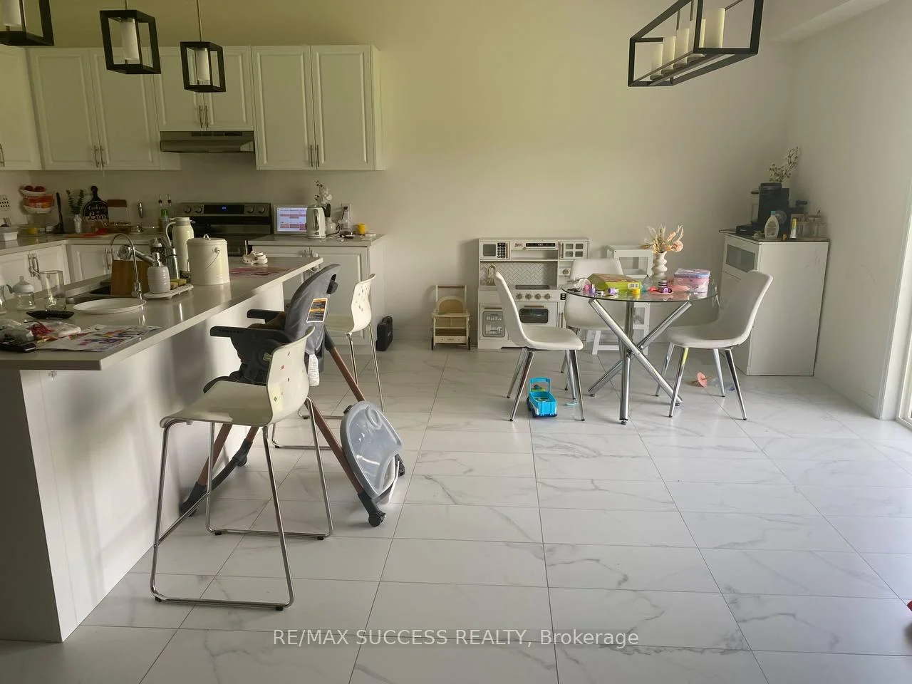 Photo 12 of 149 Savannah Ridge Drive, Brant, Paris — HOMEH