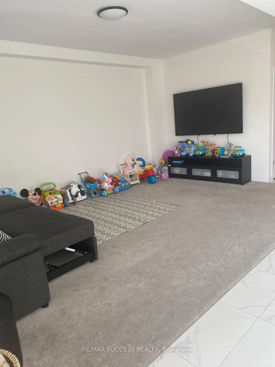 Photo 25 of 149 Savannah Ridge Drive, Brant, Paris — HOMEH