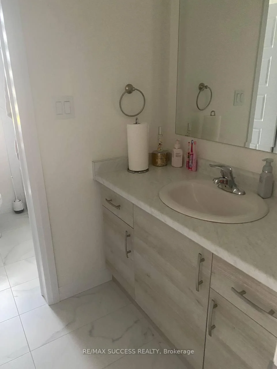 Photo 41 of 149 Savannah Ridge Drive, Brant, Paris — HOMEH