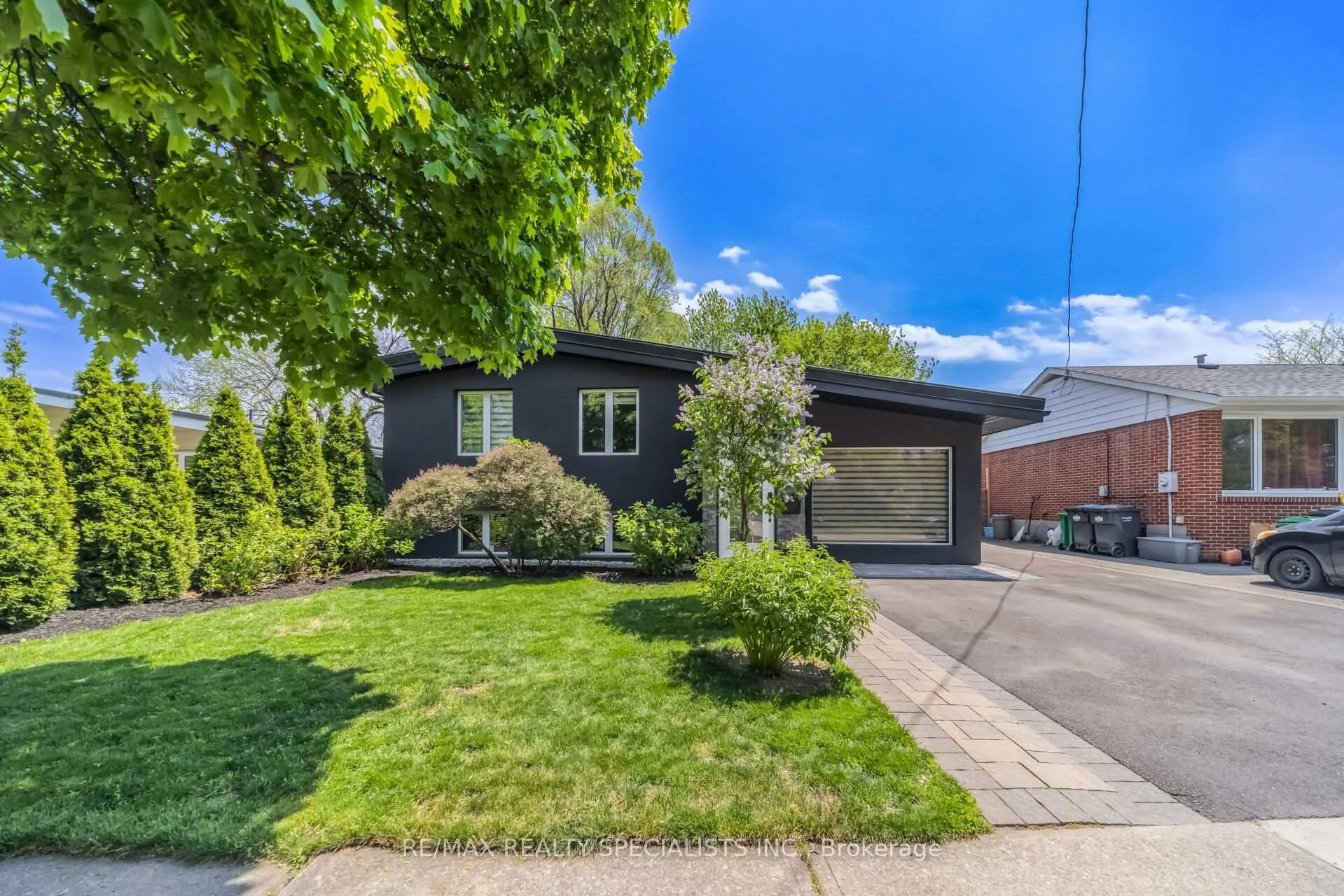 Photo 1 of 133 Eldomar Avenue, Brampton, Brampton East — HOMEH