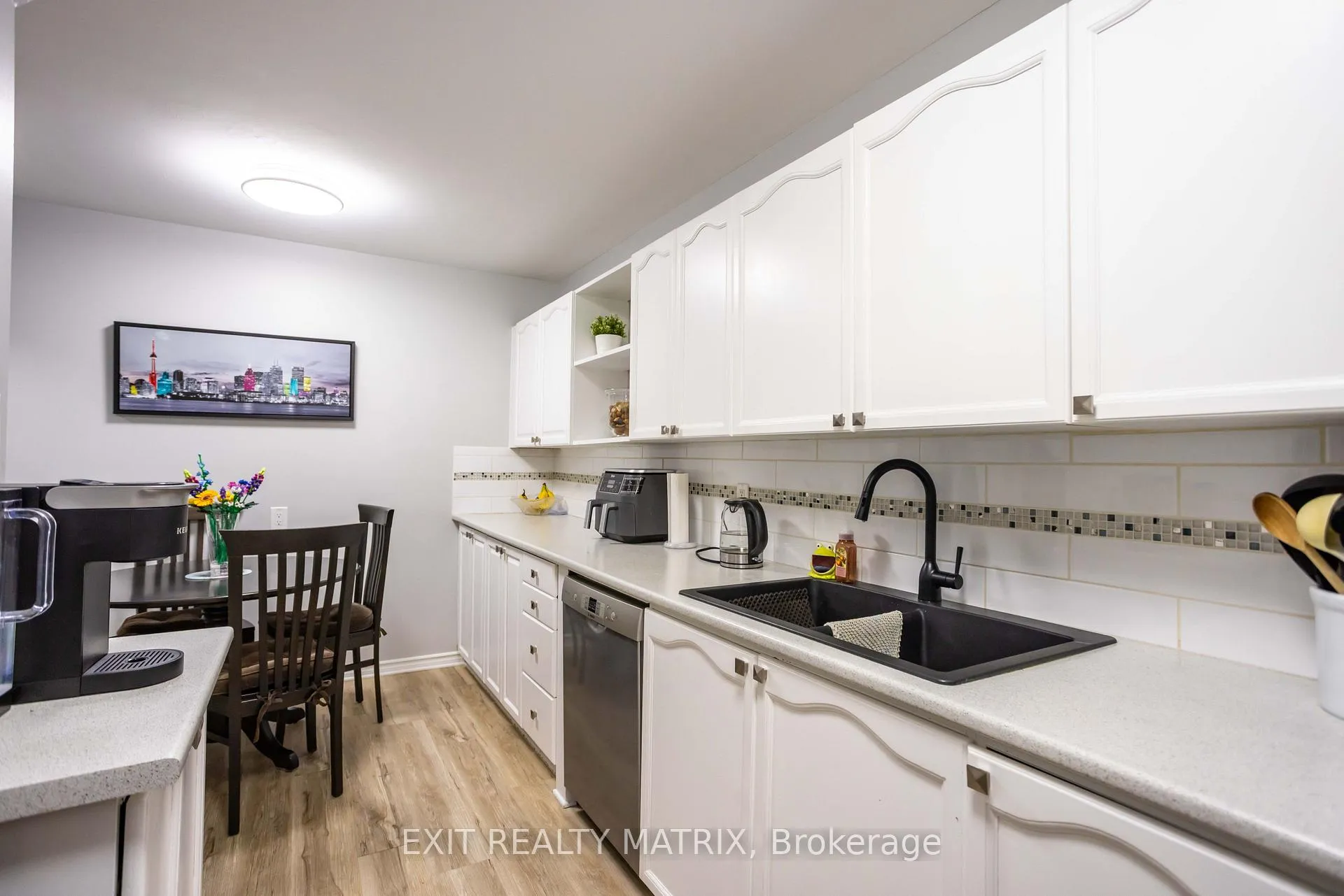 Photo 14 of 1523 Briarfield Crescent, Ottawa, Fallingbrook/Ridgemount — HOMEH