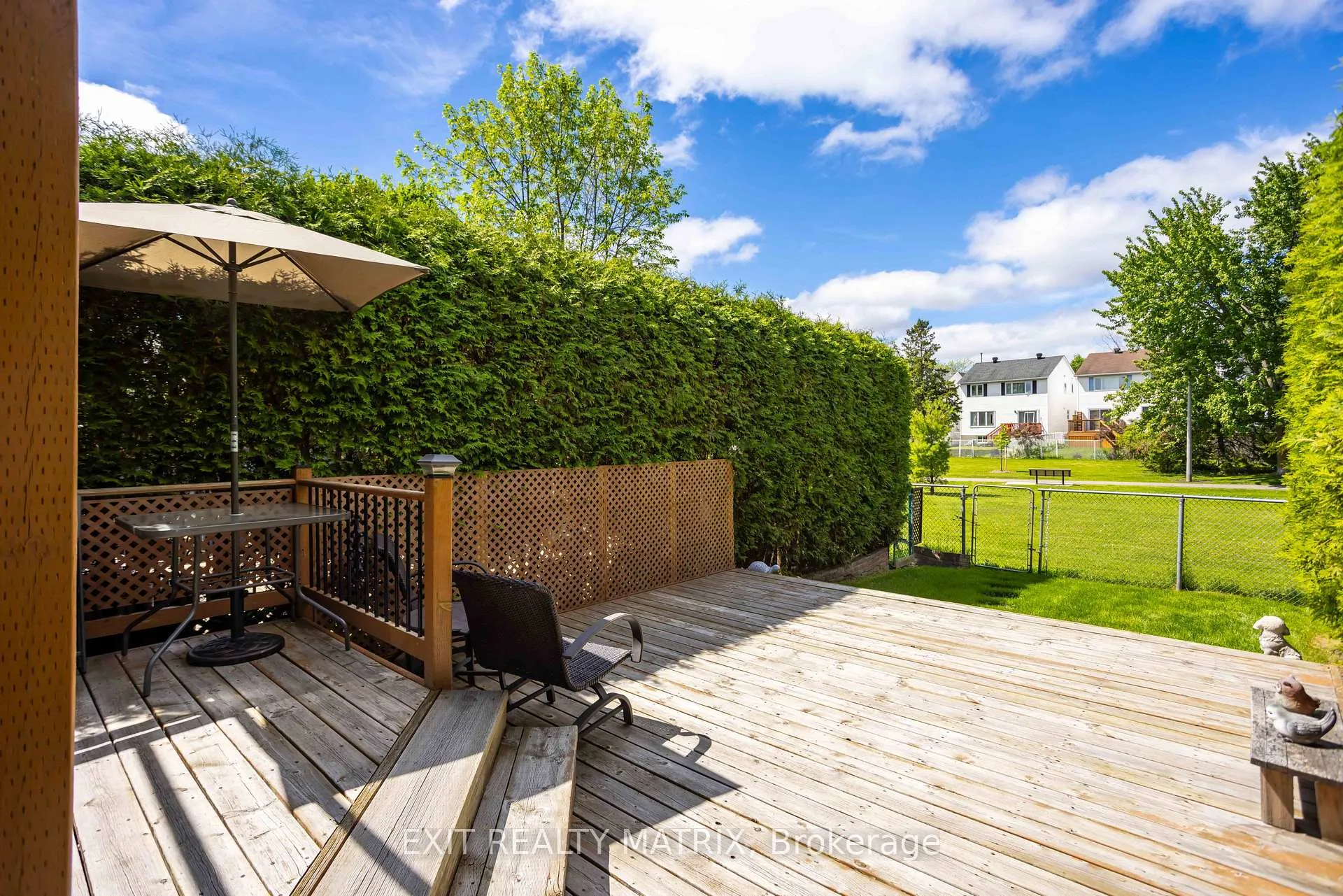 Photo 42 of 1523 Briarfield Crescent, Ottawa, Fallingbrook/Ridgemount — HOMEH