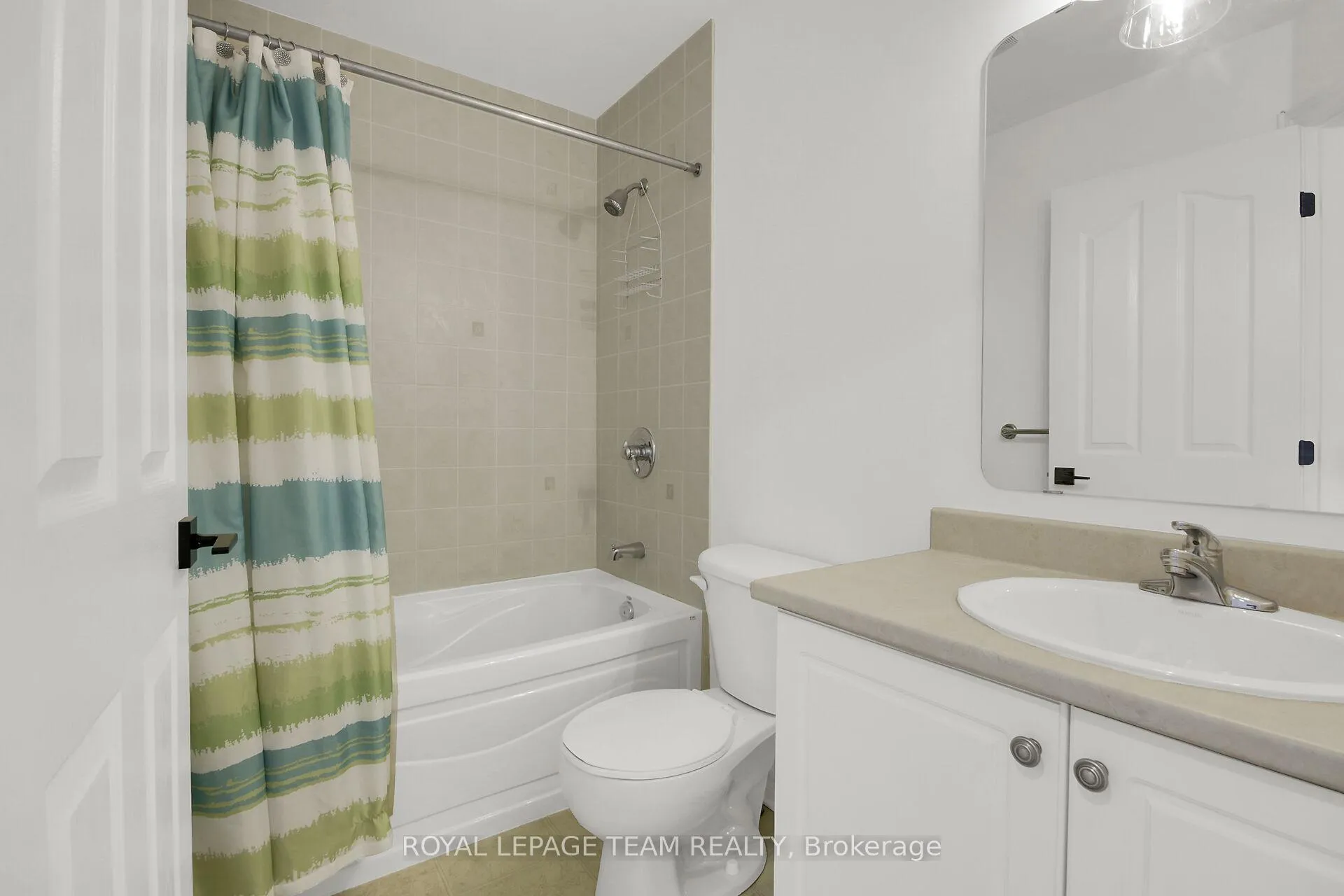 Photo 26 of 190 Saddlesmith Circle, Ottawa, Kanata - Emerald Meadows/Trailwest — HOMEH