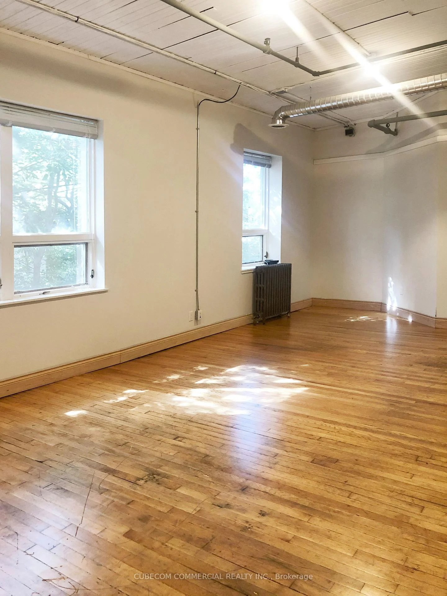 Photo 38 of 647 Logan Avenue, Toronto, North Riverdale — HOMEH