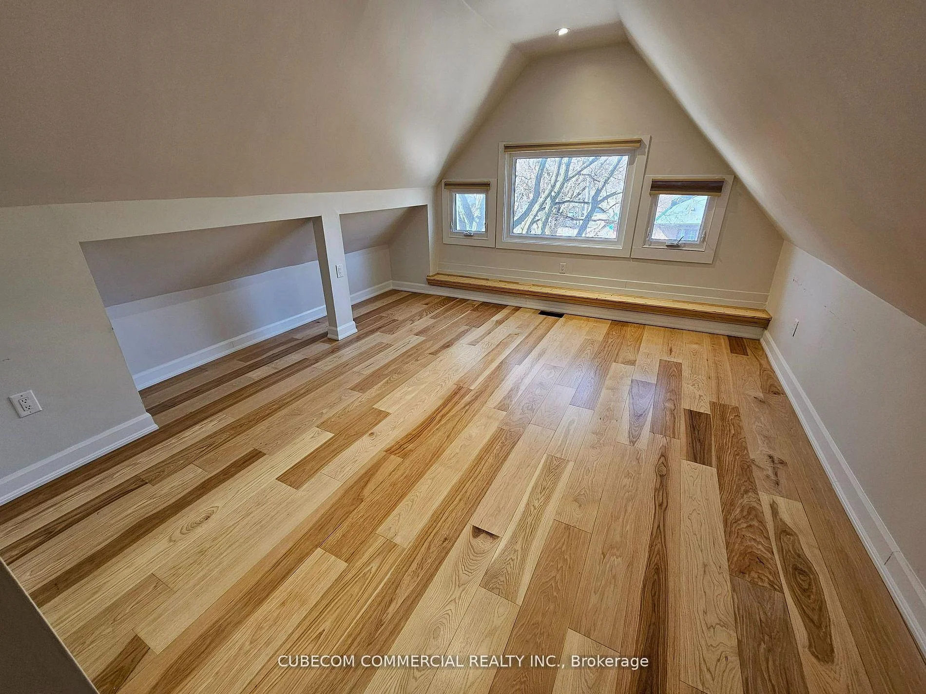 Photo 49 of 647 Logan Avenue, Toronto, North Riverdale — HOMEH