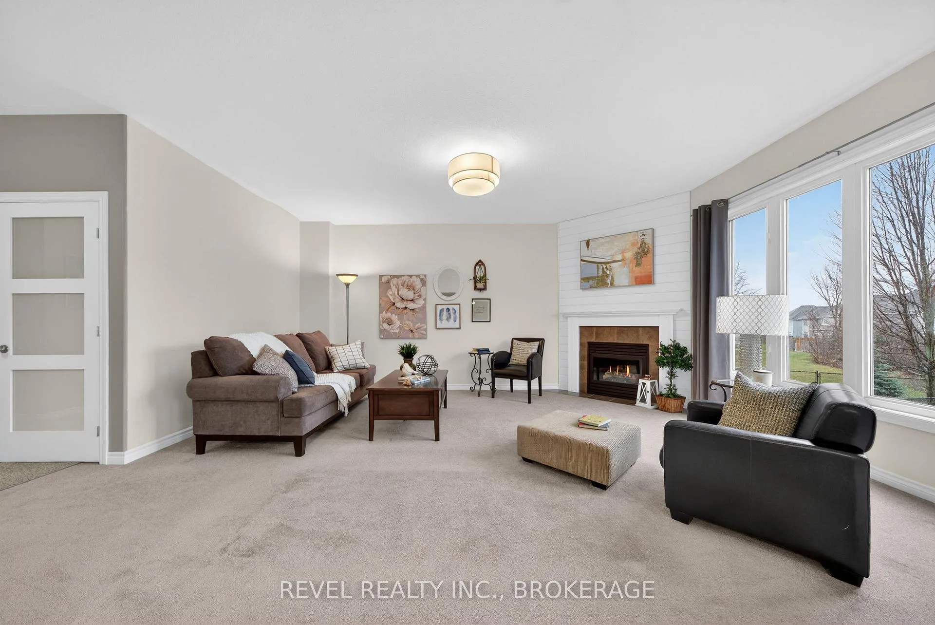 Photo 13 of 1557 Providence Crescent, Kingston, City Northwest — HOMEH