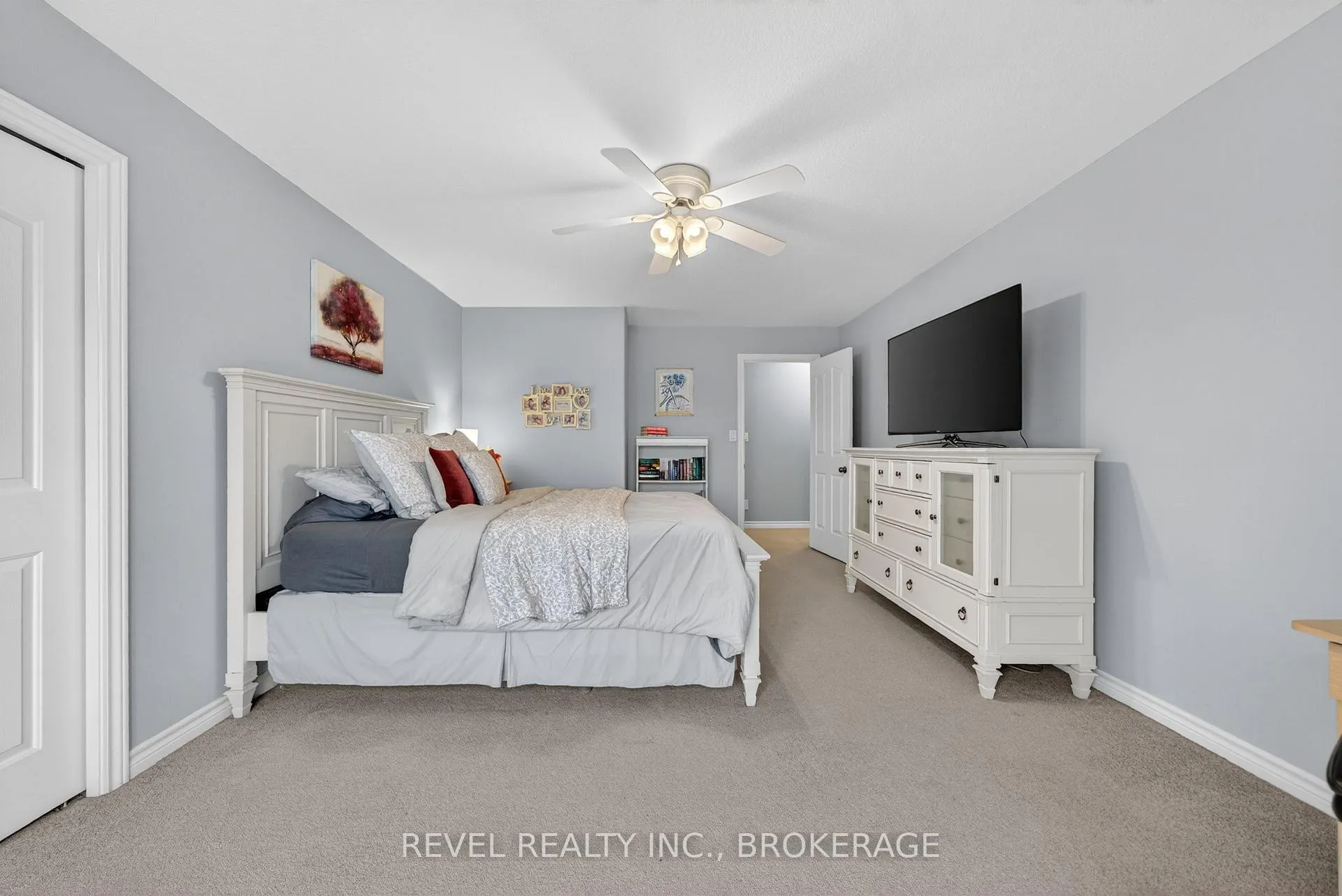 Photo 23 of 1557 Providence Crescent, Kingston, City Northwest — HOMEH