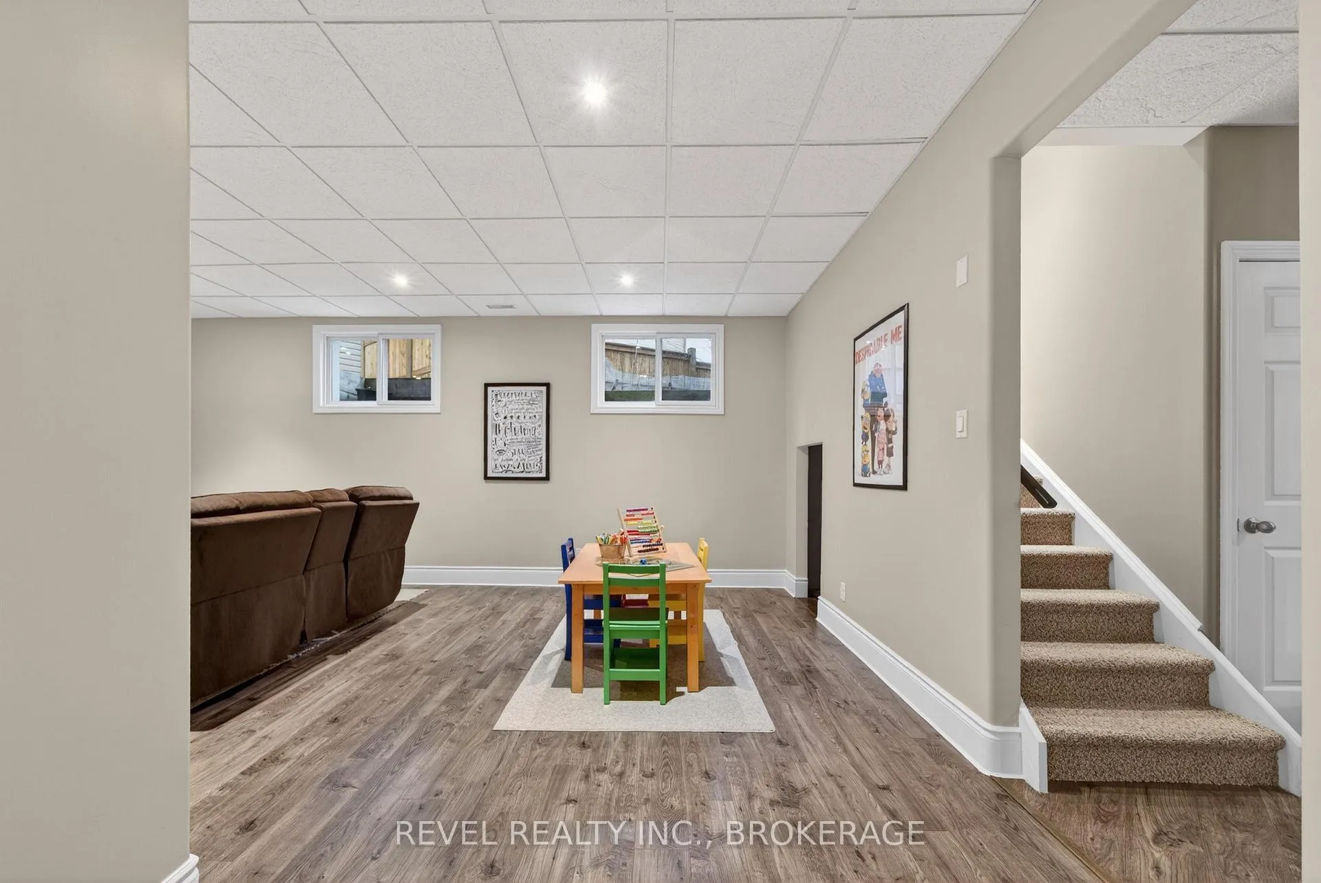 Photo 33 of 1557 Providence Crescent, Kingston, City Northwest — HOMEH