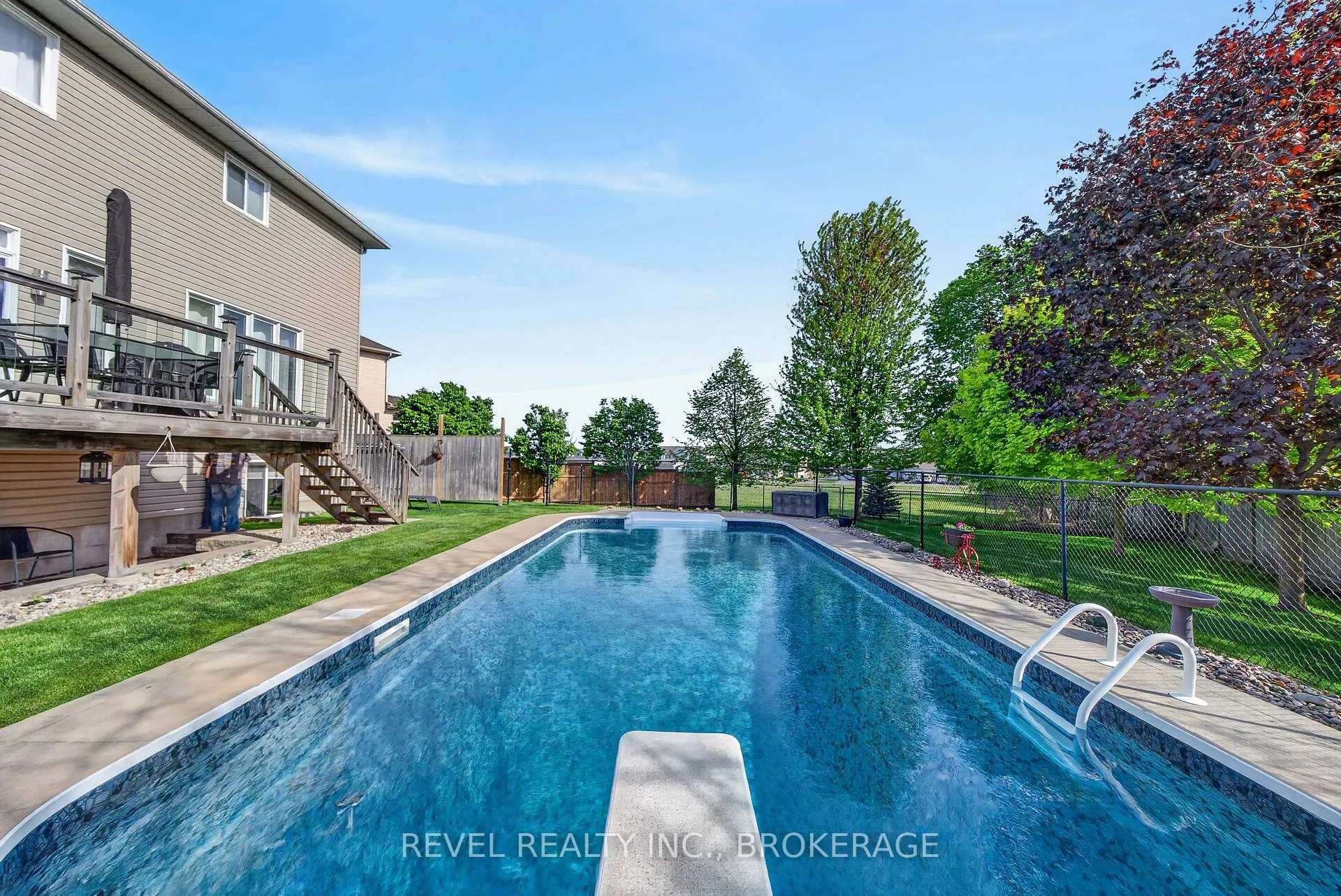 Photo 44 of 1557 Providence Crescent, Kingston, City Northwest — HOMEH