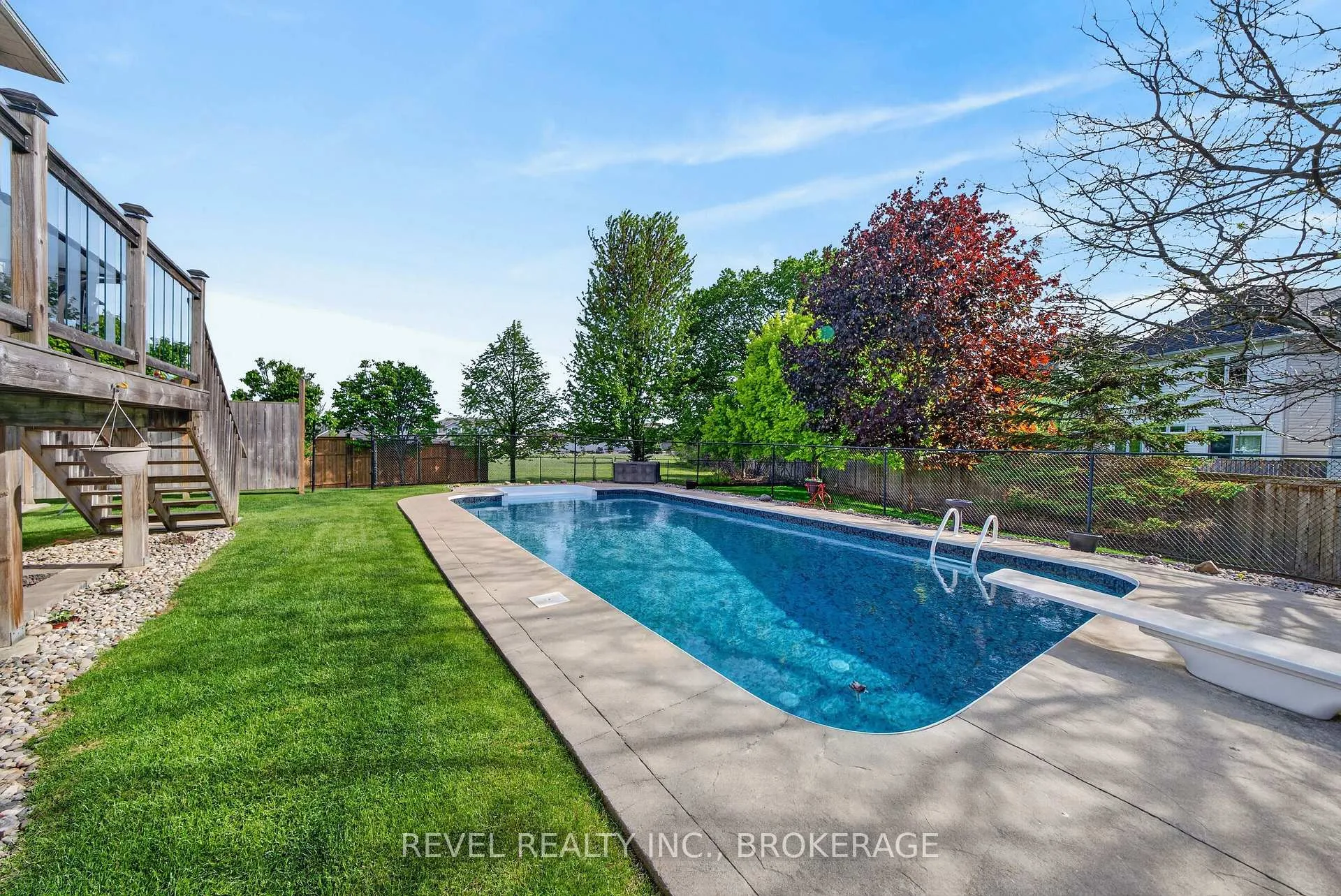 Photo 47 of 1557 Providence Crescent, Kingston, City Northwest — HOMEH