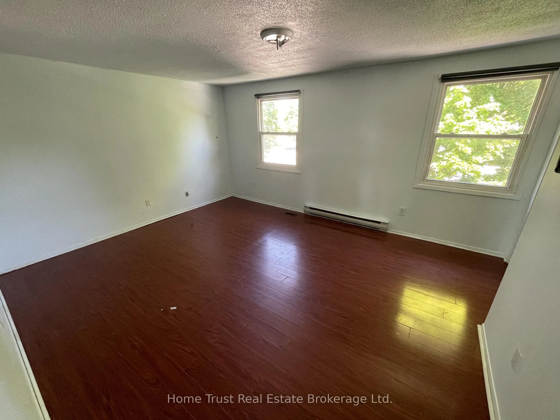 Photo 10 of 699 Scottsdale Drive, Guelph, Kortright West — HOMEH