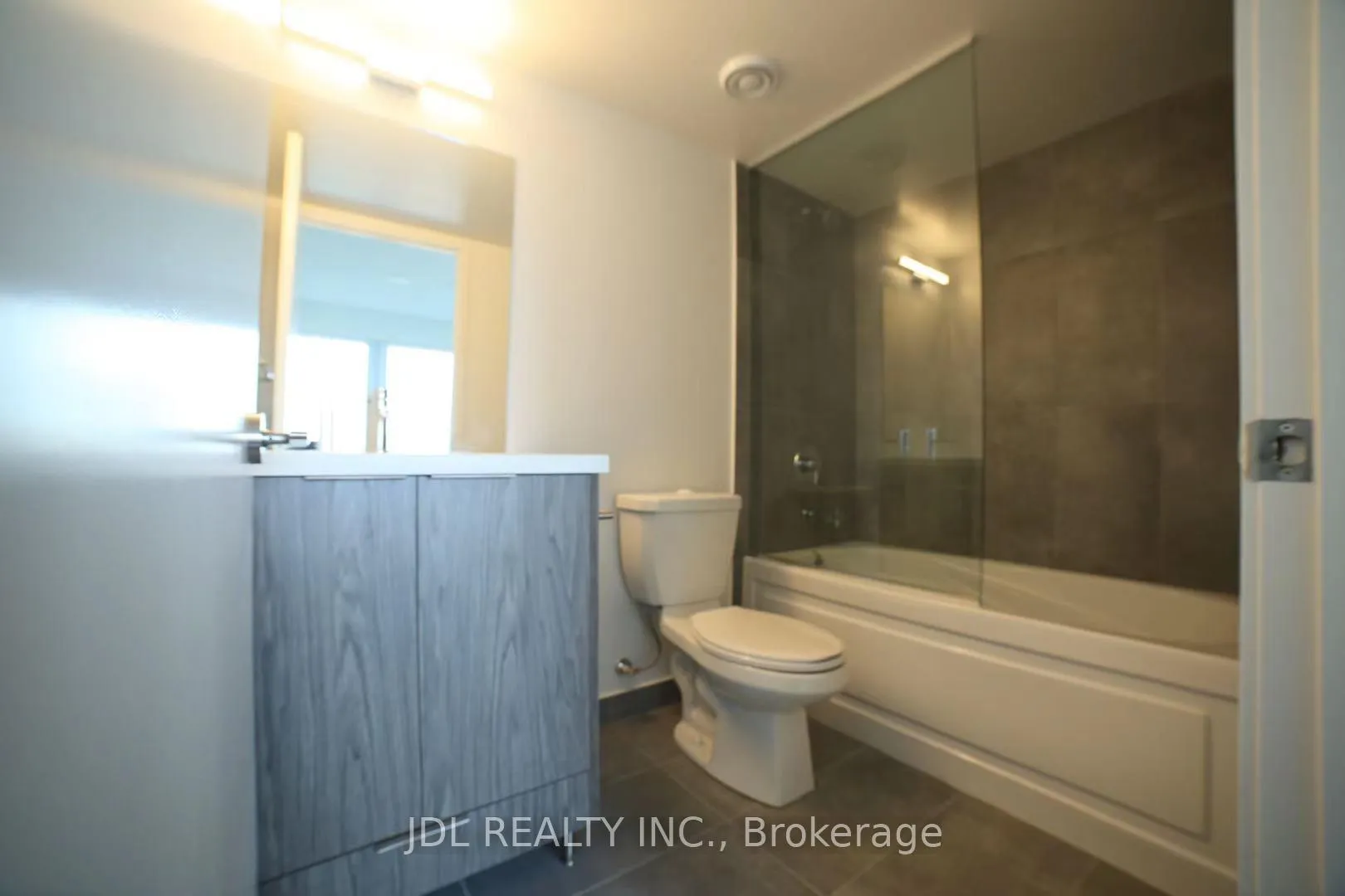 Photo 10 of Unit 2011, 60 Shuter Street, Toronto, Church-Yonge Corridor — HOMEH