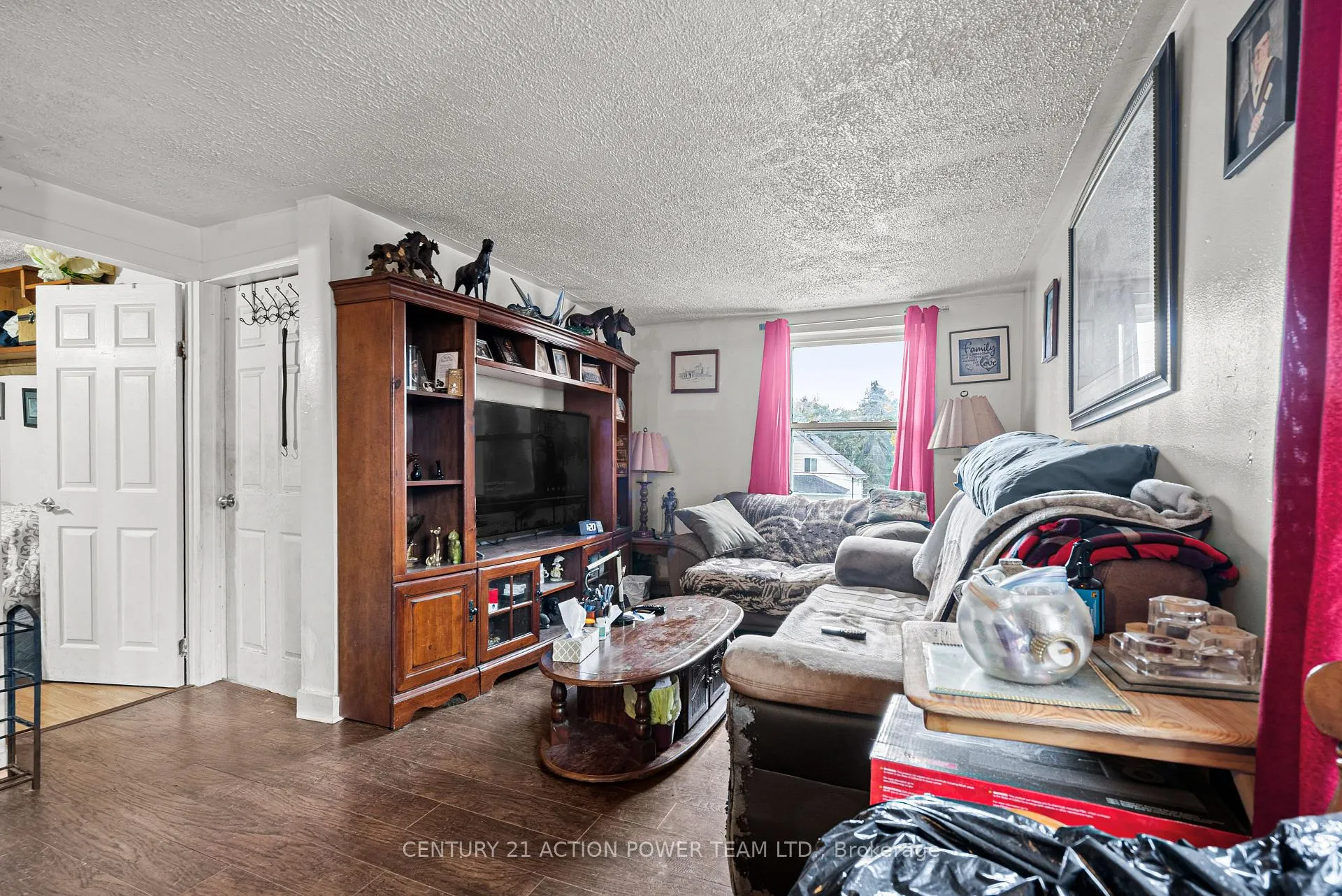 Photo 11 of 331 7th Street E, Cornwall — HOMEH